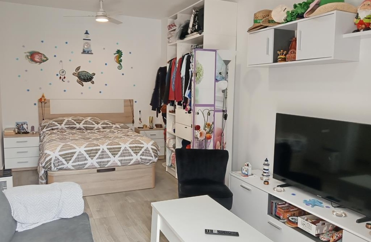 Resale - Wohnung / Apartment -
Torrevieja - LA LOMA