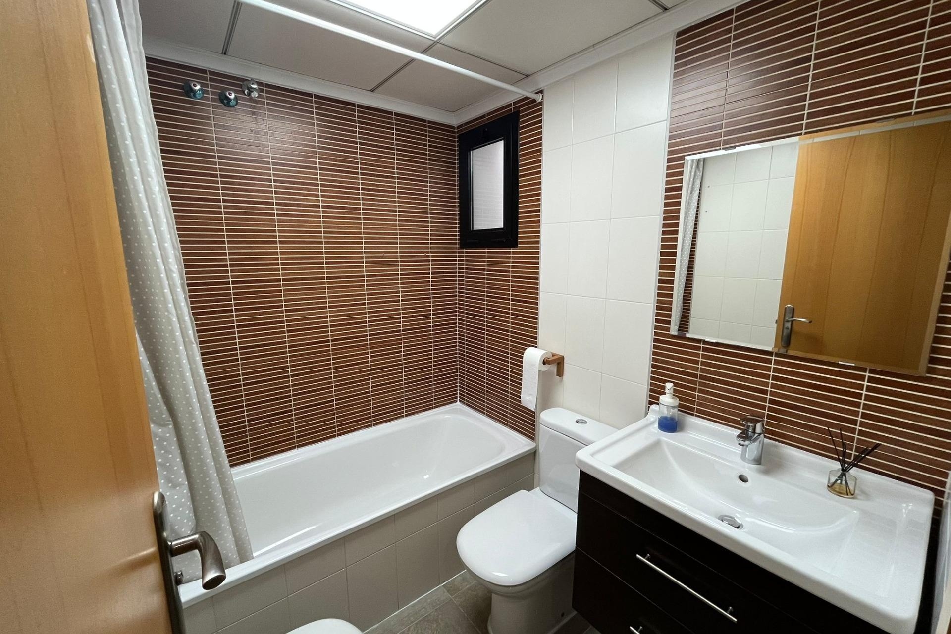 Resale - Wohnung / Apartment -
Torrevieja - La Mata pueblo