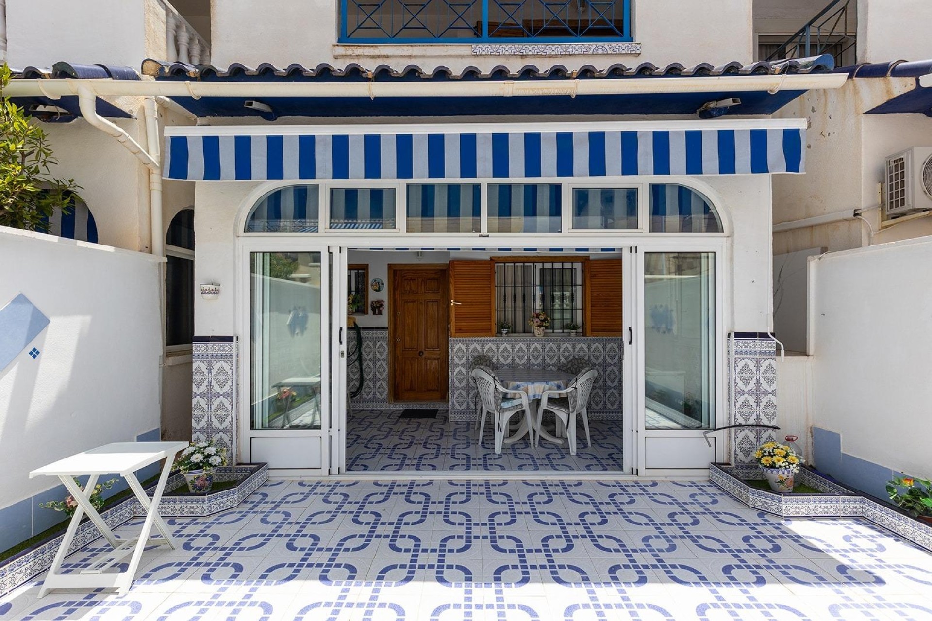 Resale - Wohnung / Apartment -
Torrevieja - La Mata
