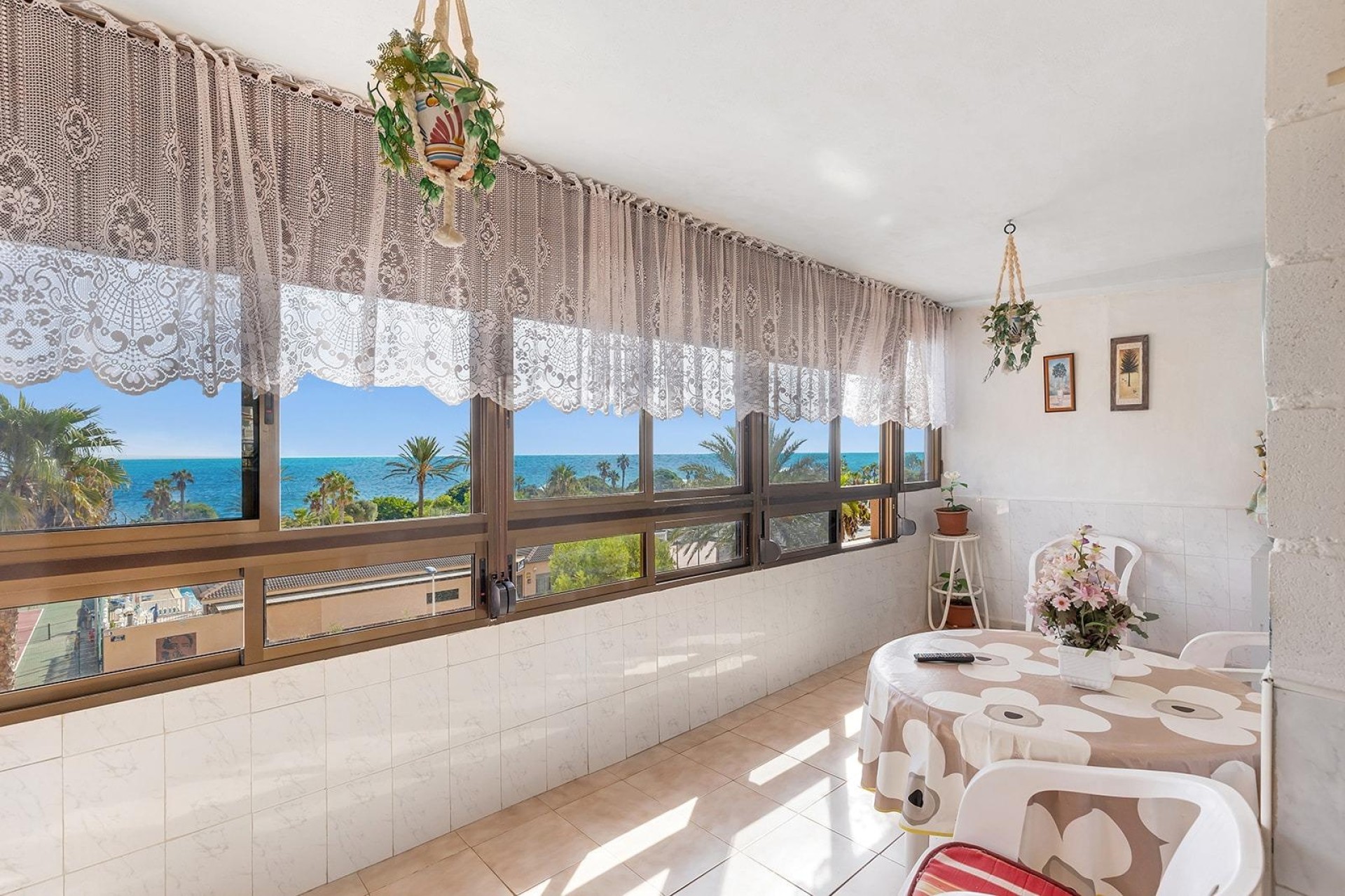 Resale - Wohnung / Apartment -
Torrevieja - La Mata