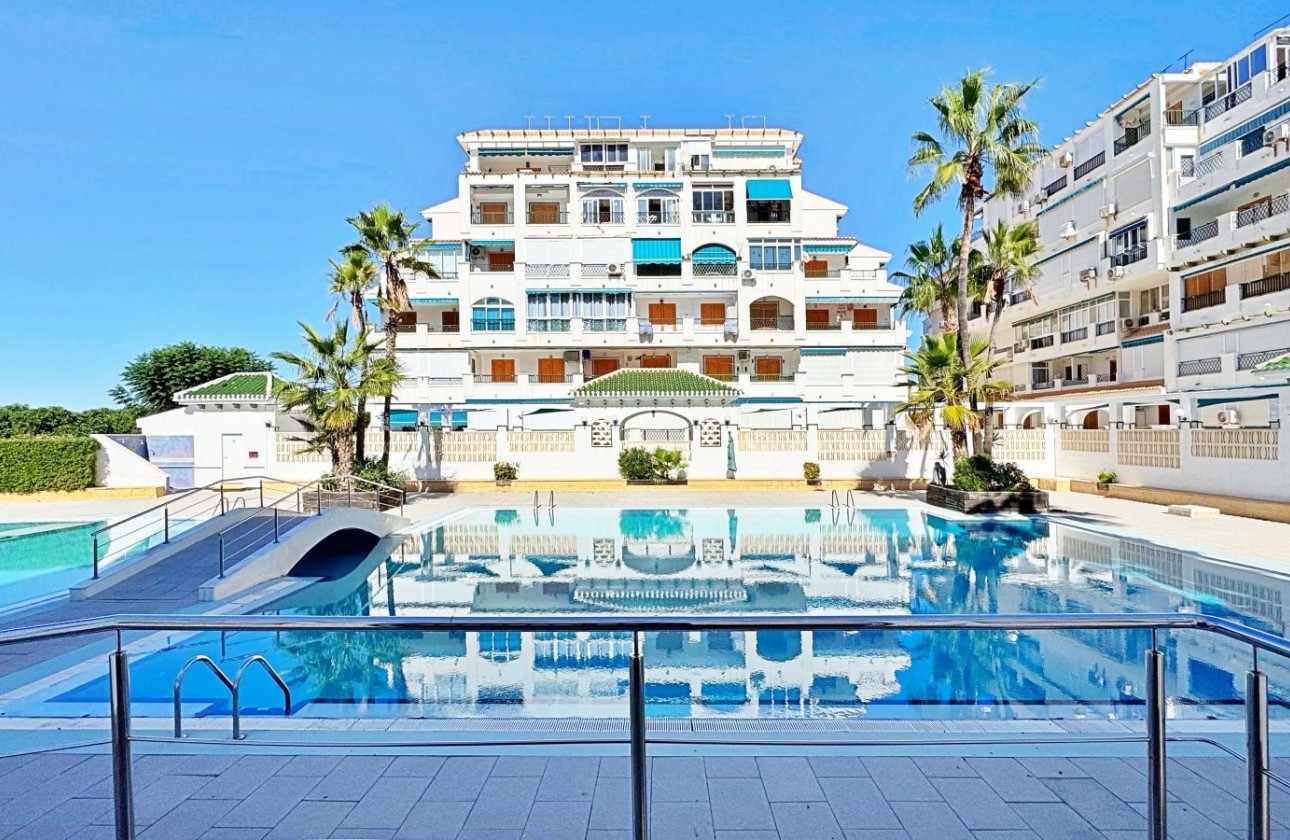 Resale - Wohnung / Apartment -
Torrevieja - La Mata