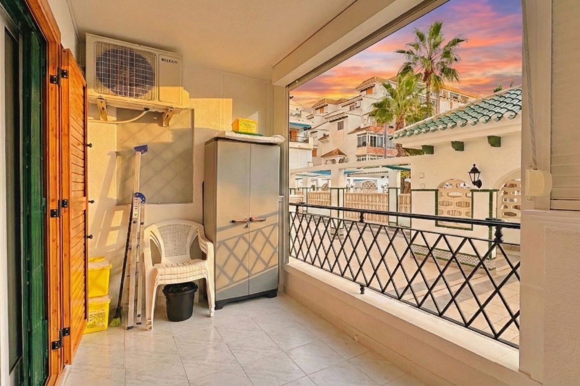 Resale - Wohnung / Apartment -
Torrevieja - La Mata
