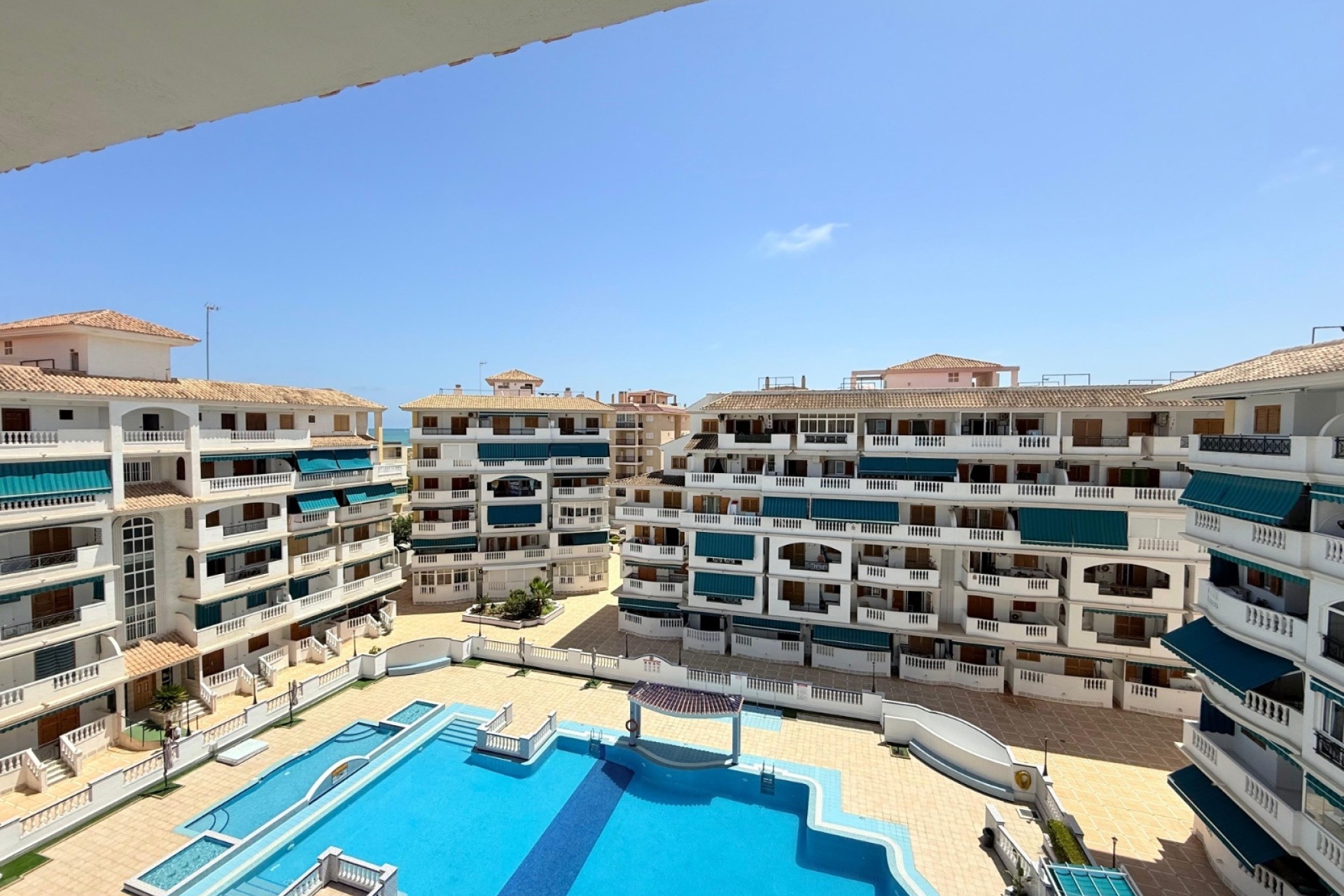 Resale - Wohnung / Apartment -
Torrevieja - La Mata