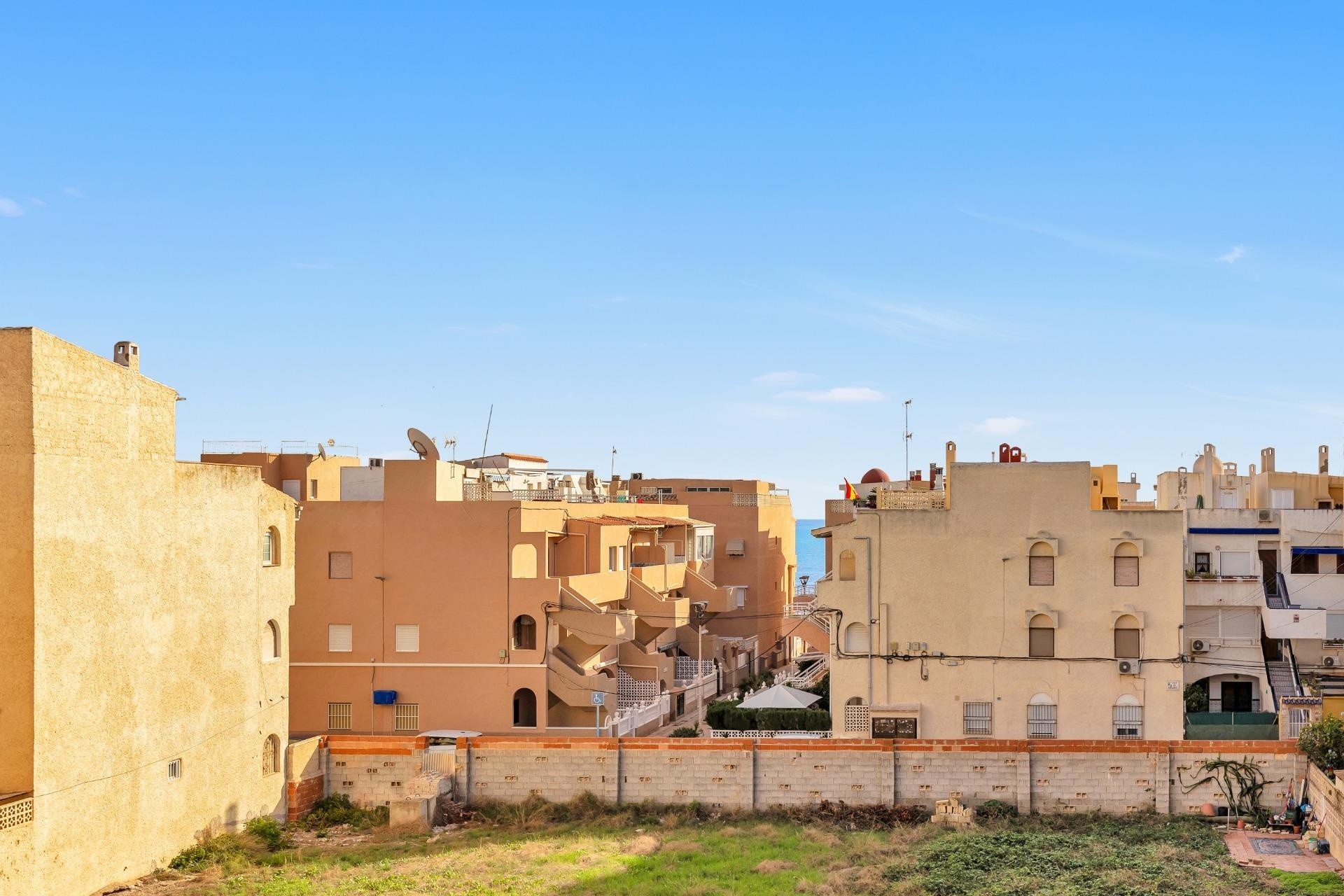 Resale - Wohnung / Apartment -
Torrevieja - La Mata