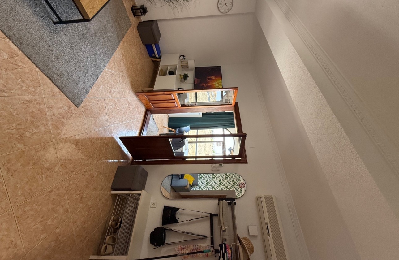 Resale - Wohnung / Apartment -
Torrevieja - La Mata