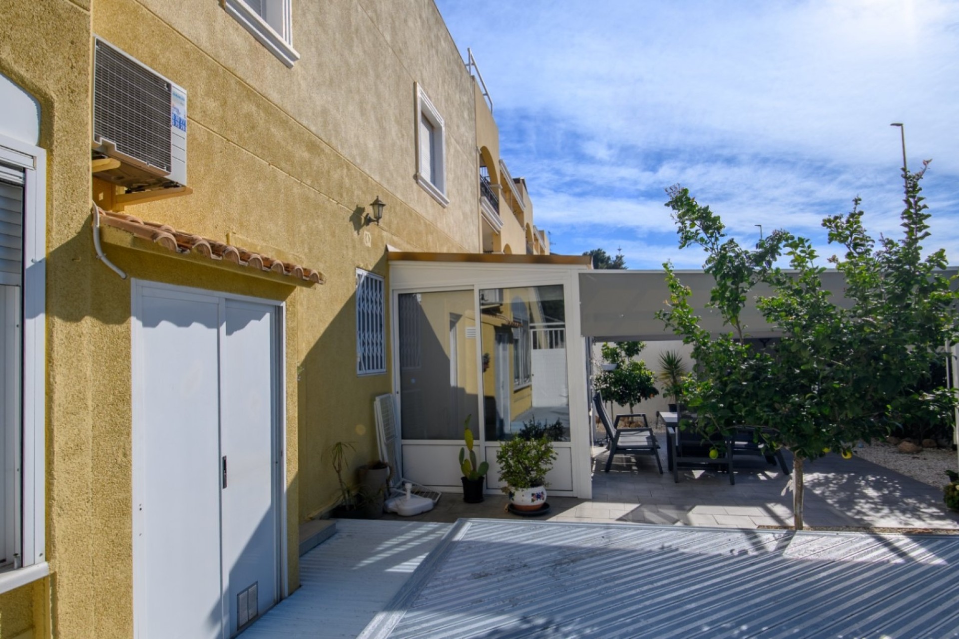 Resale - Wohnung / Apartment -
Torrevieja - La Mata