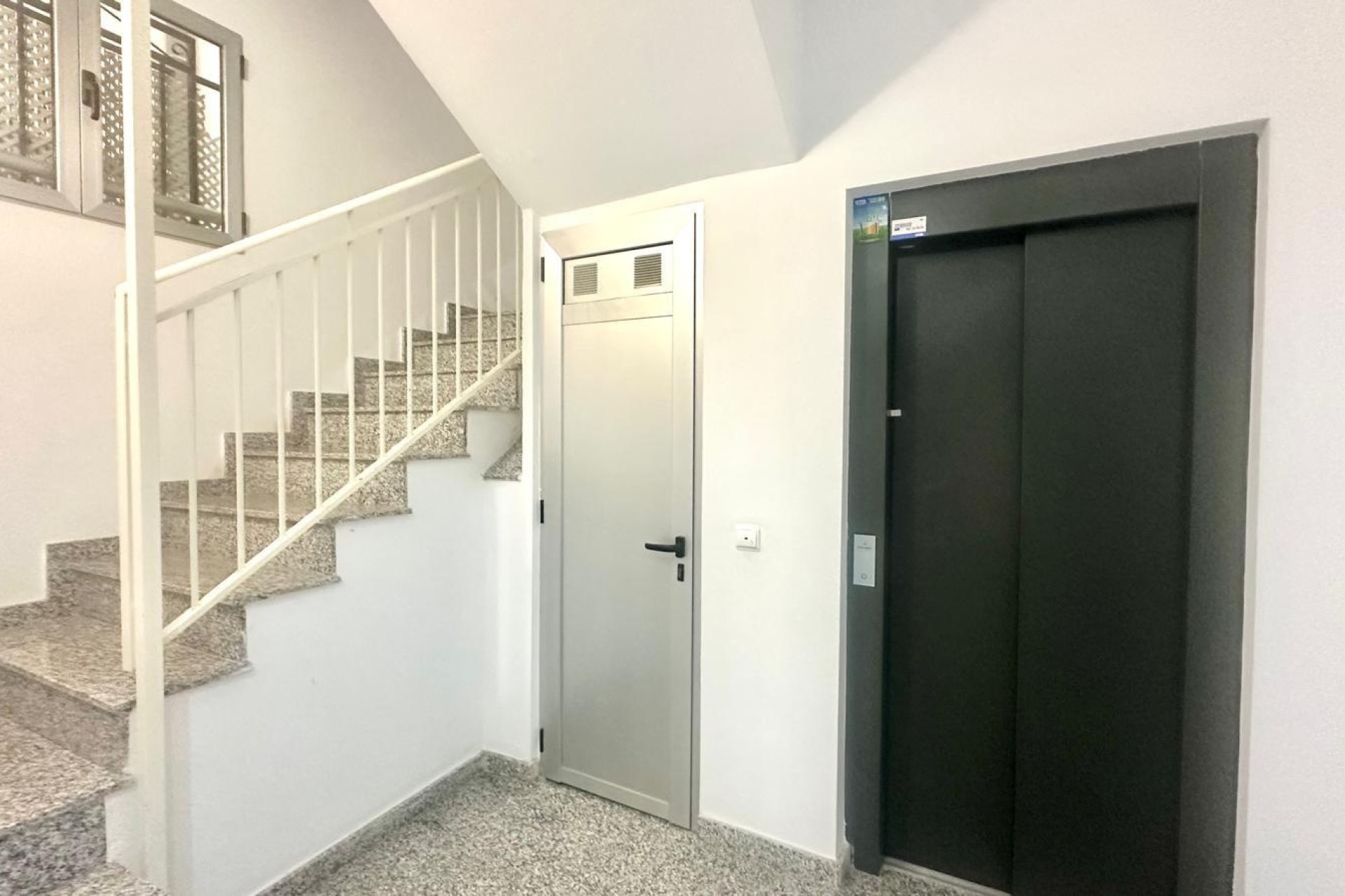 Resale - Wohnung / Apartment -
Torrevieja - La Mata