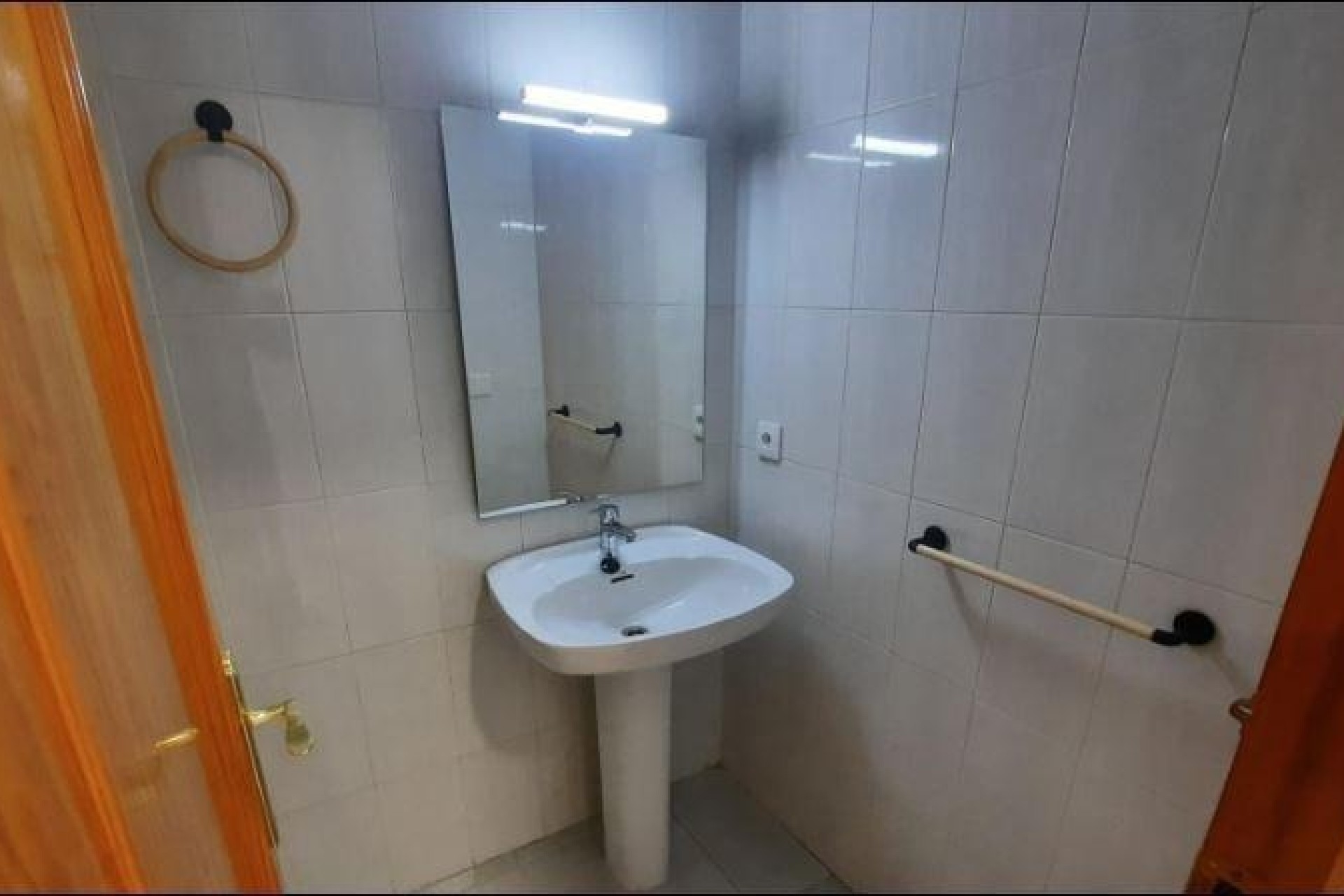 Resale - Wohnung / Apartment -
Torrevieja - La Mata