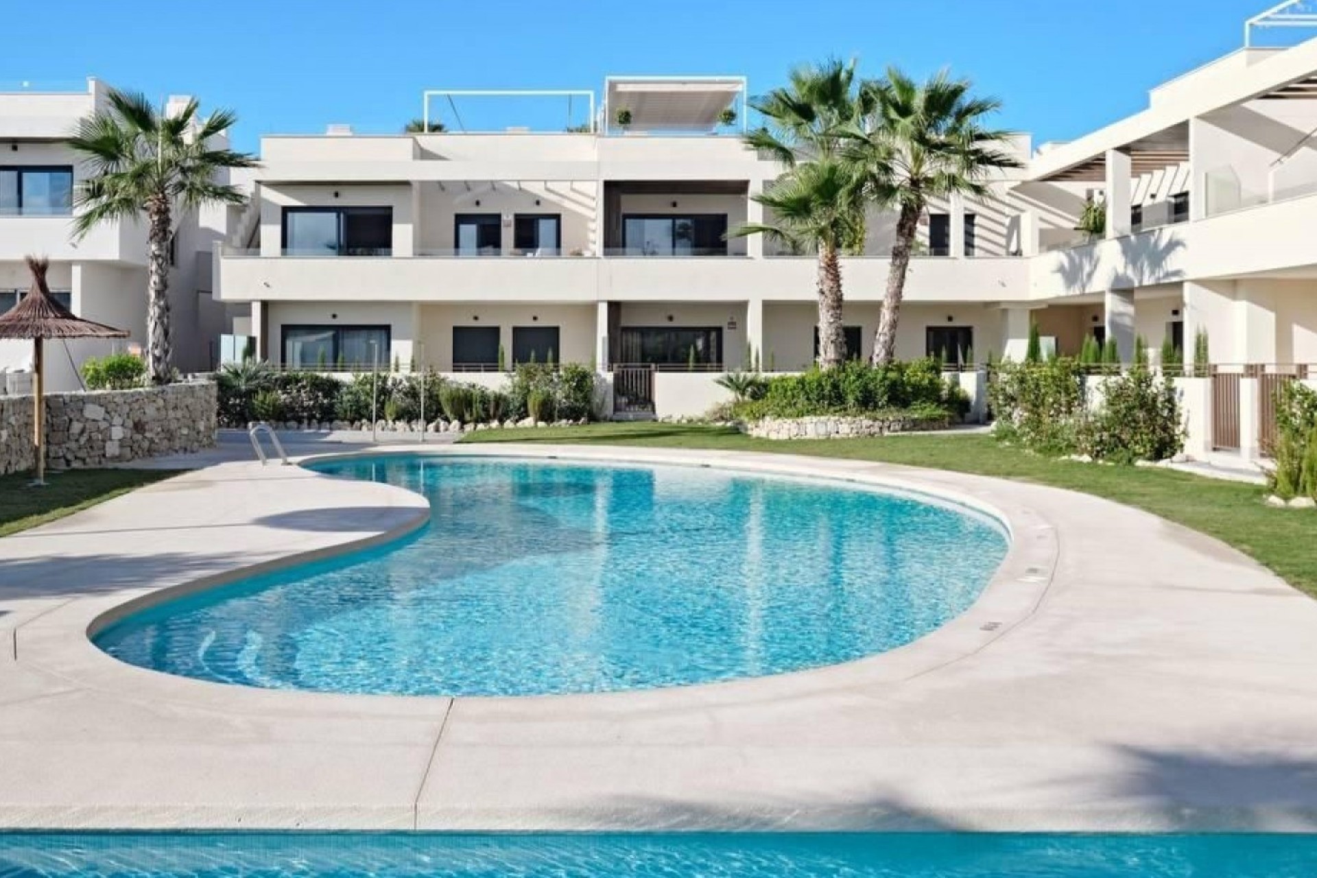 Resale - Wohnung / Apartment -
Torrevieja - La veleta