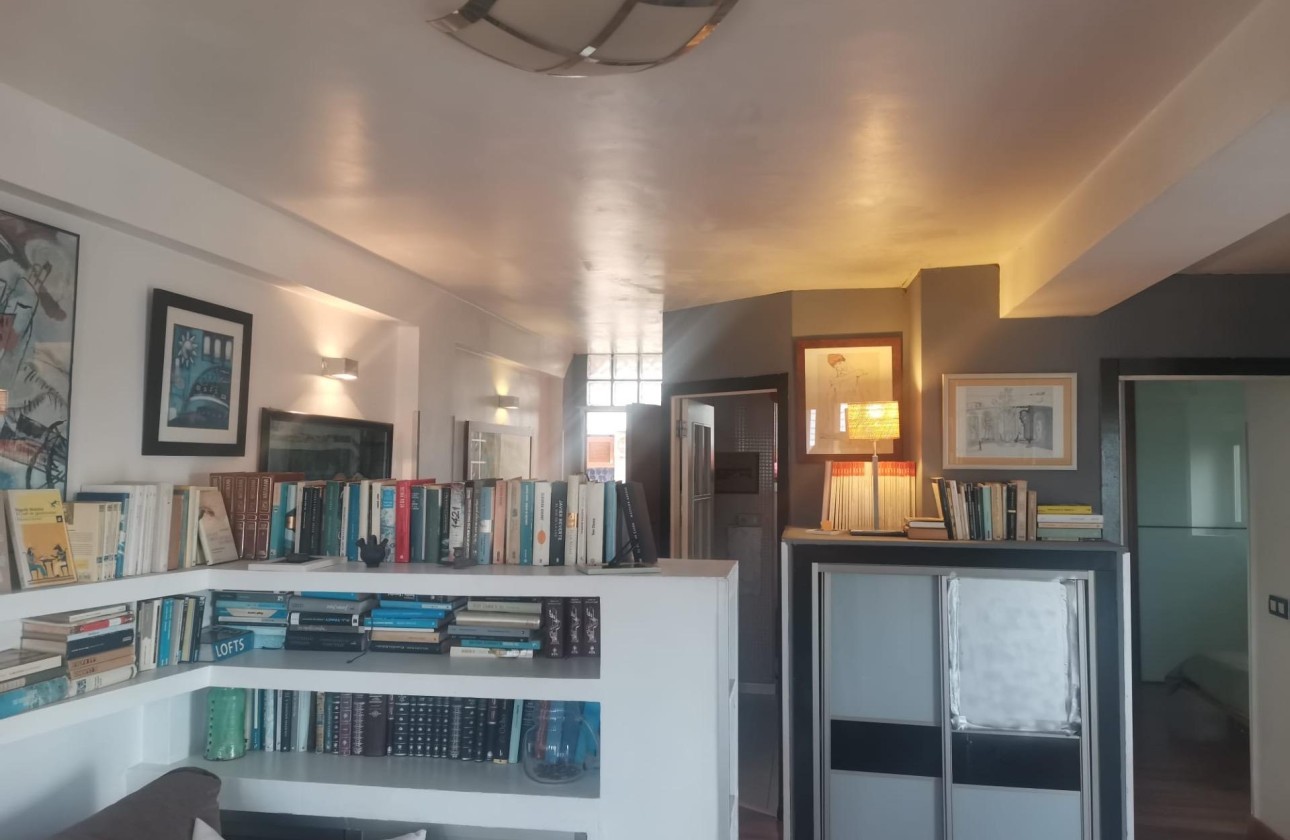 Resale - Wohnung / Apartment -
Torrevieja - La veleta