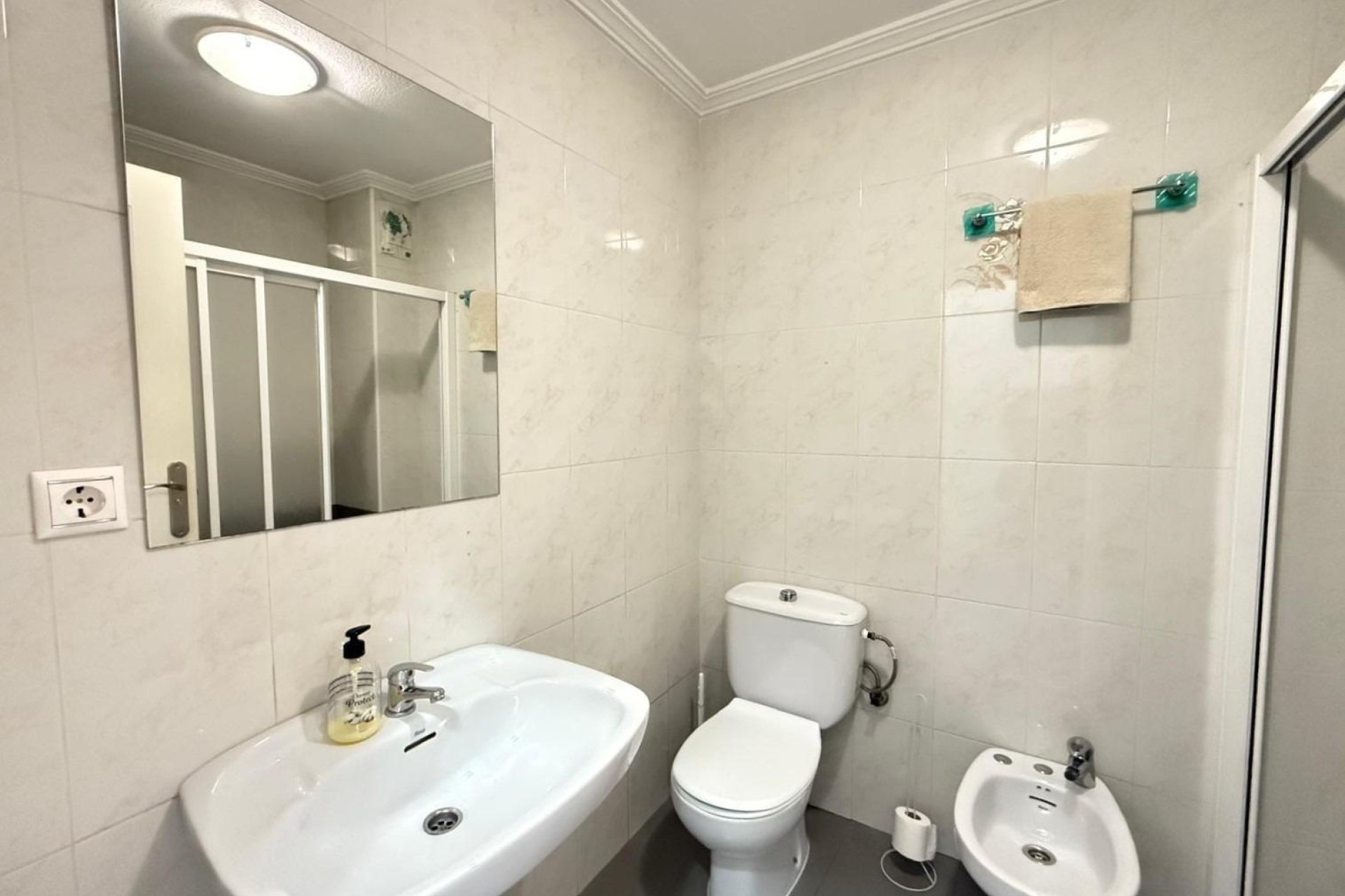 Resale - Wohnung / Apartment -
Torrevieja - Las Piscinas Naturales