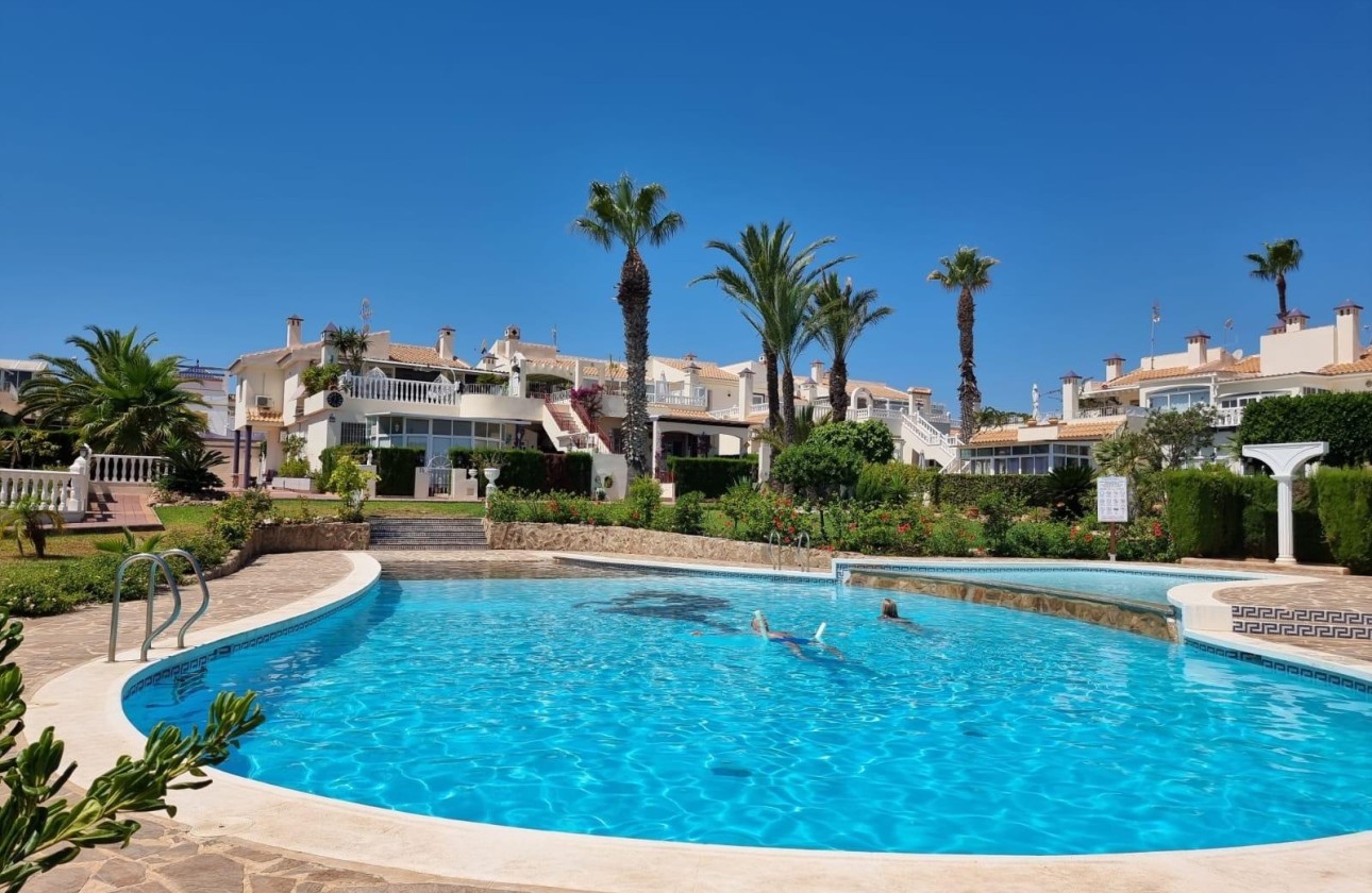 Resale - Wohnung / Apartment -
Torrevieja - Los Balcones