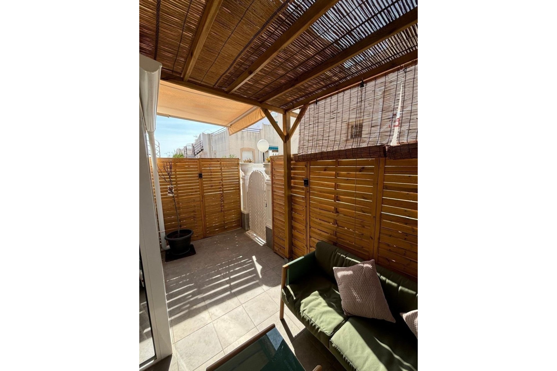 Resale - Wohnung / Apartment -
Torrevieja - Los Balcones