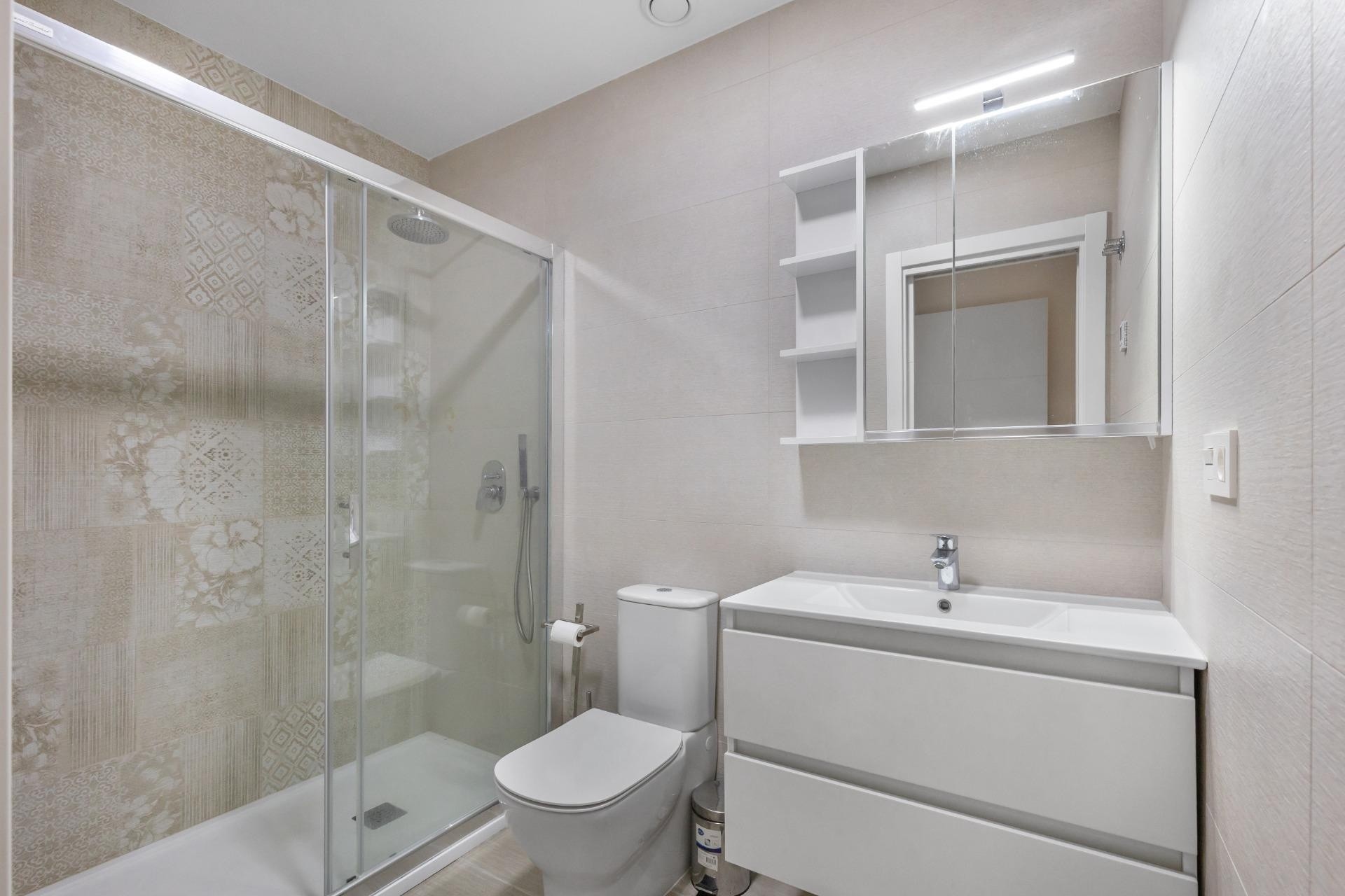 Resale - Wohnung / Apartment -
Torrevieja - Los Frutales
