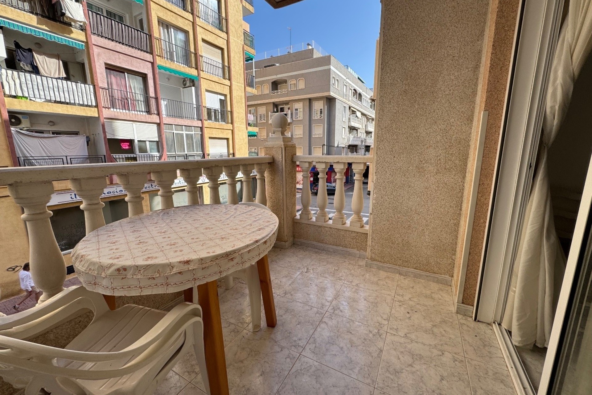 Resale - Wohnung / Apartment -
Torrevieja - Los Locos