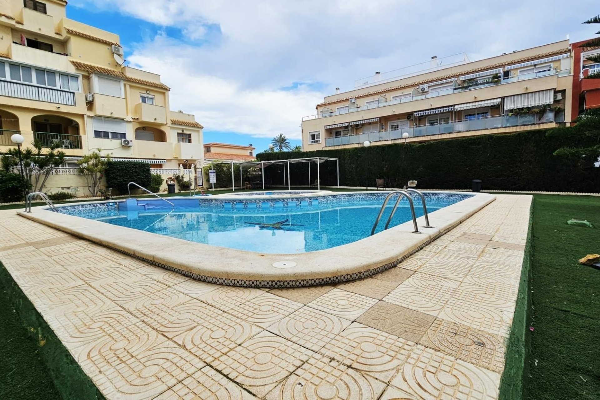 Resale - Wohnung / Apartment -
Torrevieja - Nueva Torrevieja