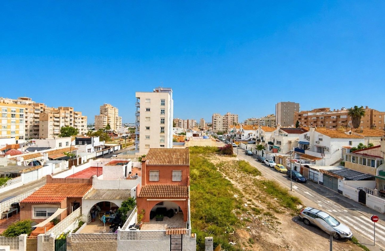 Resale - Wohnung / Apartment -
Torrevieja - Nueva Torrevieja