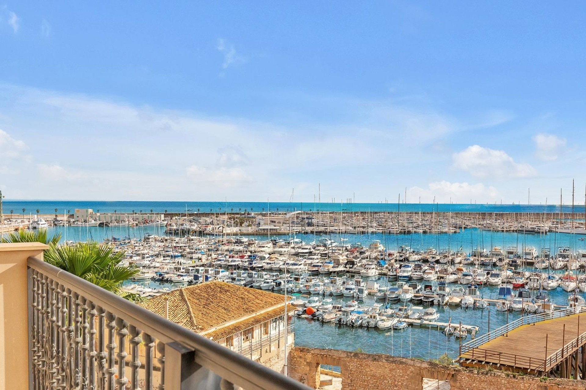 Resale - Wohnung / Apartment -
Torrevieja - Paseo maritimo
