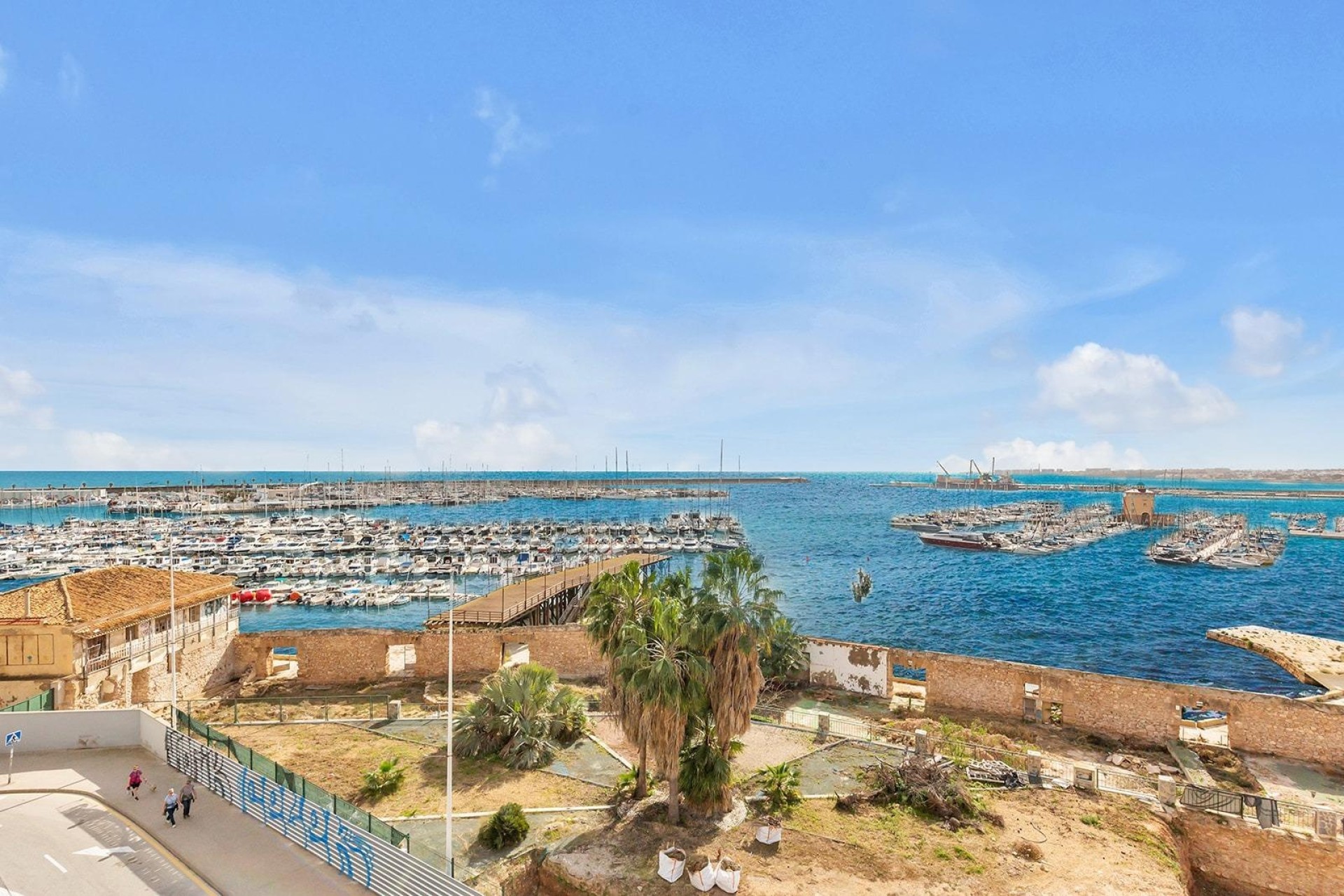 Resale - Wohnung / Apartment -
Torrevieja - Paseo maritimo
