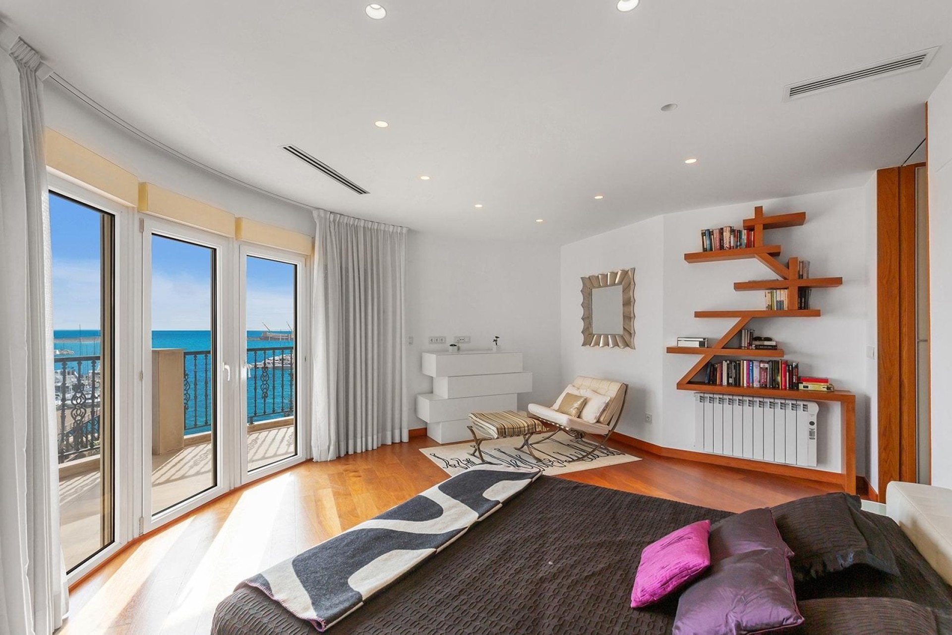 Resale - Wohnung / Apartment -
Torrevieja - Paseo maritimo