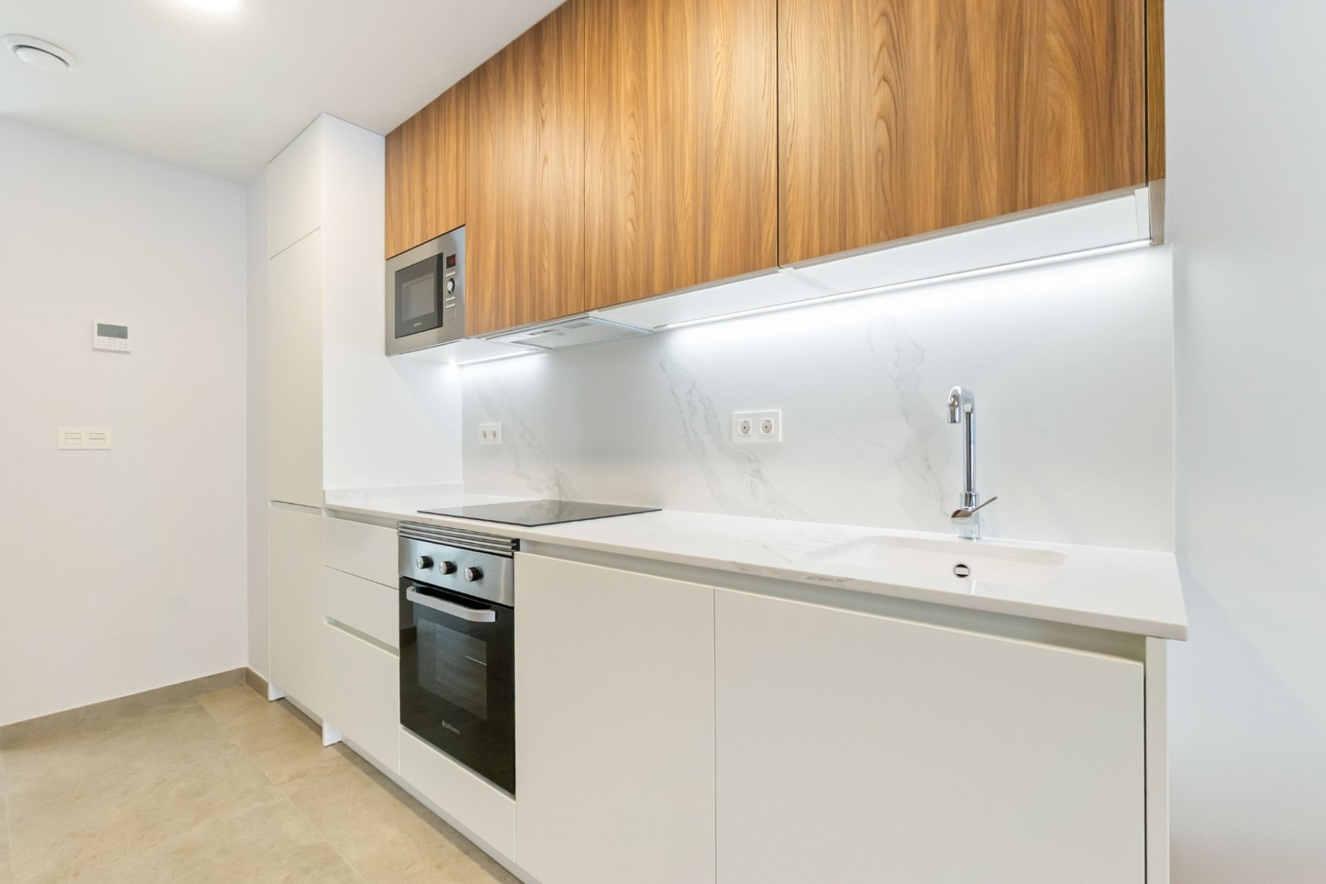 Resale - Wohnung / Apartment -
Torrevieja - Playa de El Cura
