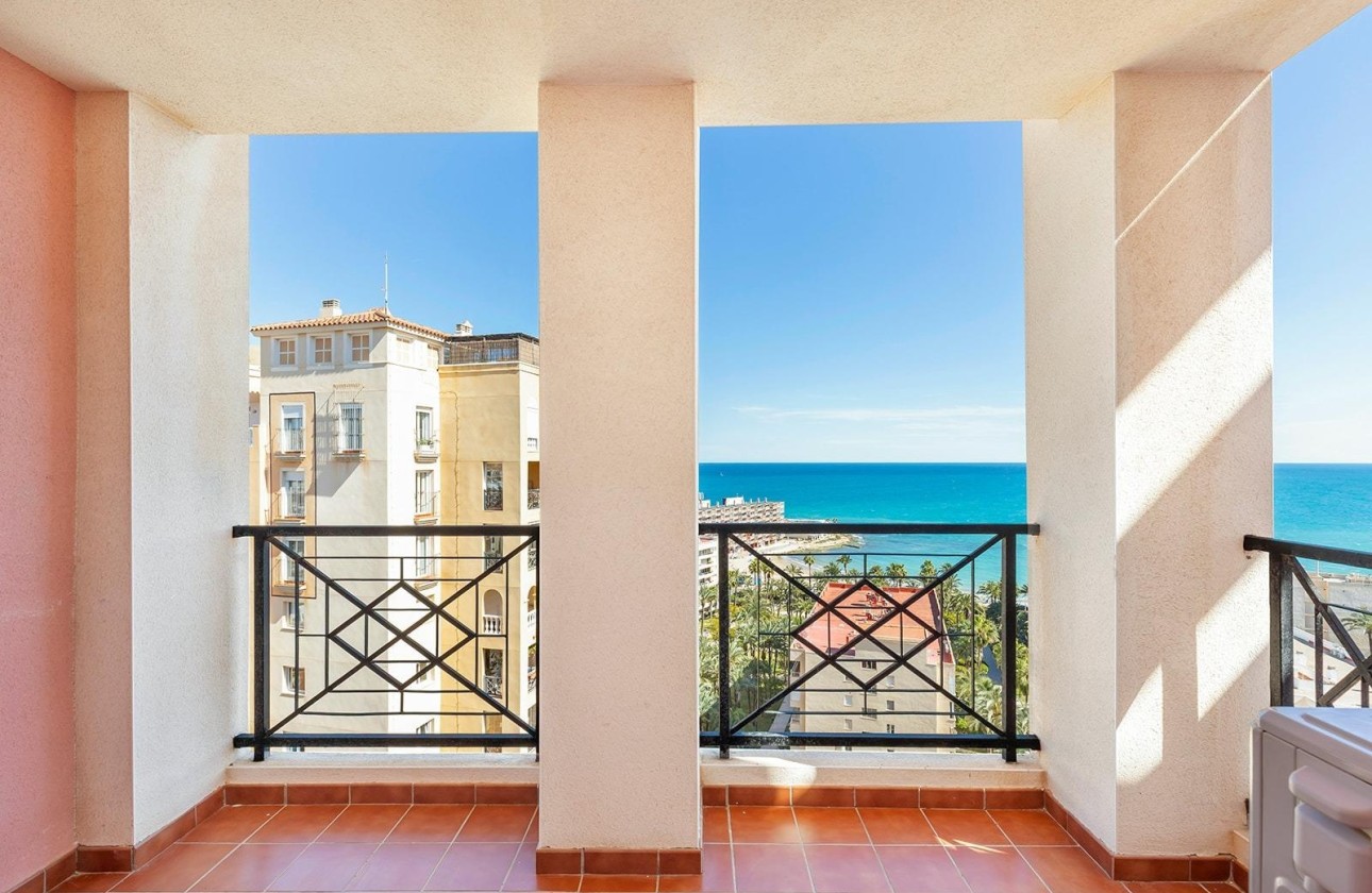Resale - Wohnung / Apartment -
Torrevieja - Playa de los Locos