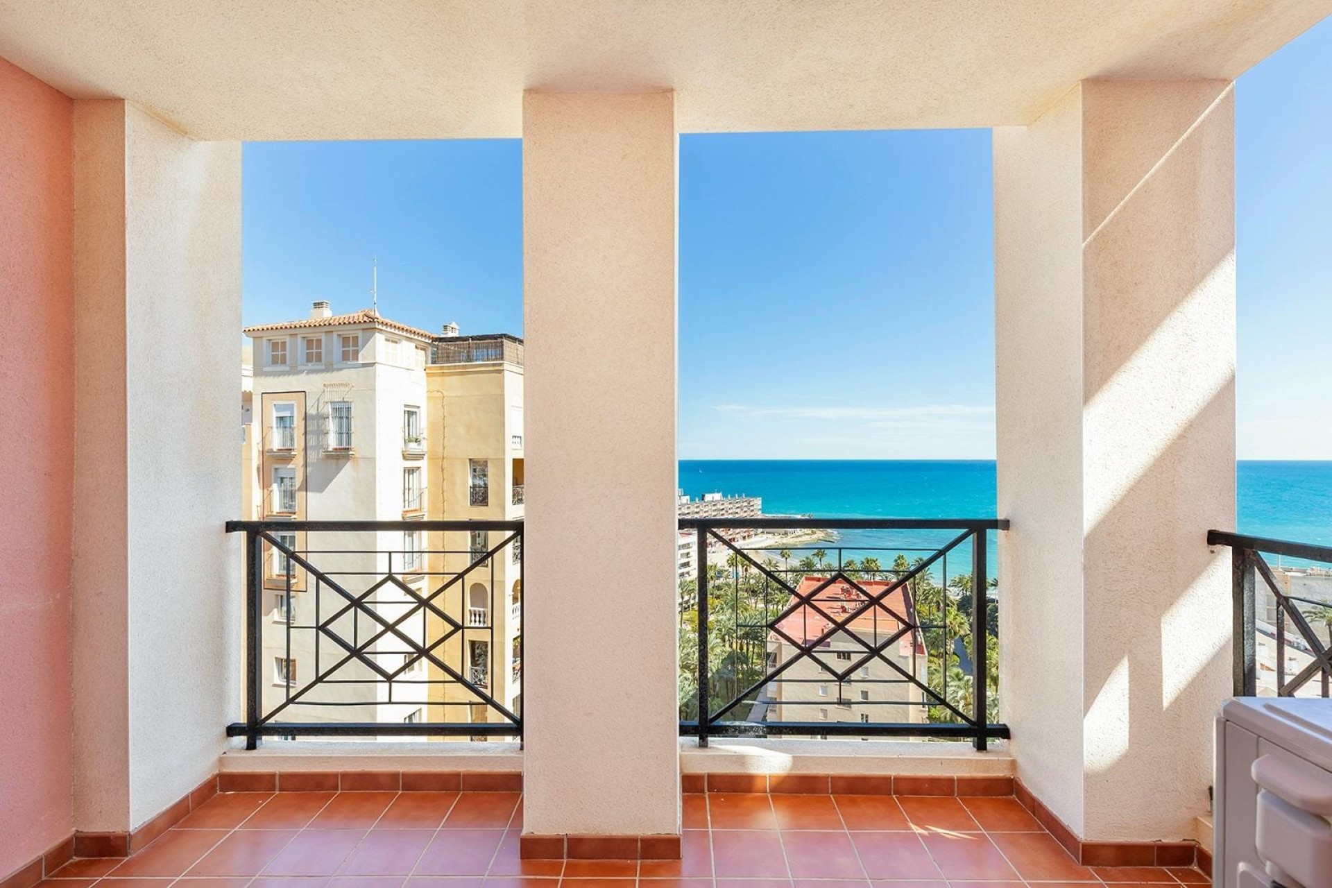 Resale - Wohnung / Apartment -
Torrevieja - Playa de los Locos