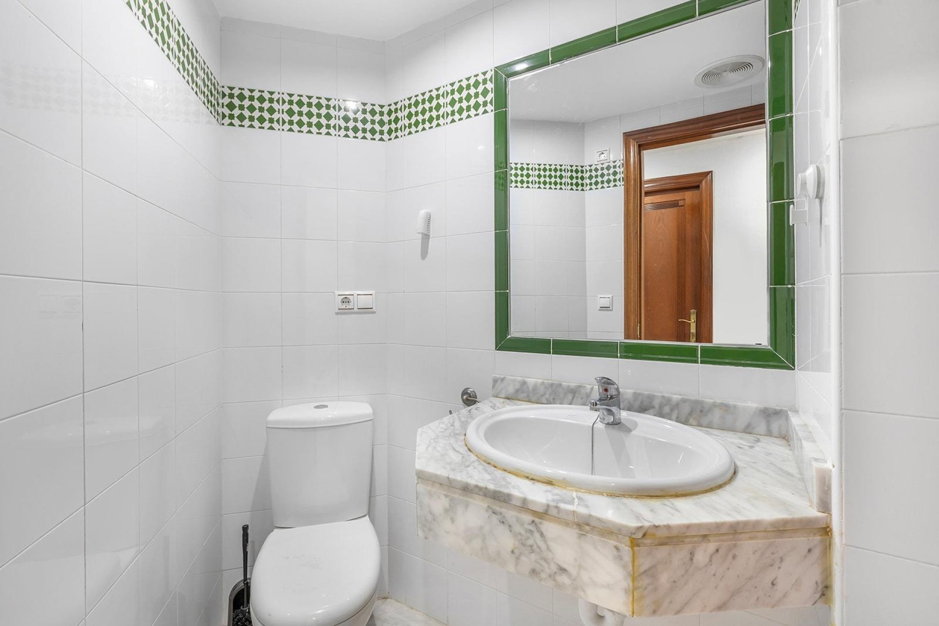 Resale - Wohnung / Apartment -
Torrevieja - Playa de los Locos
