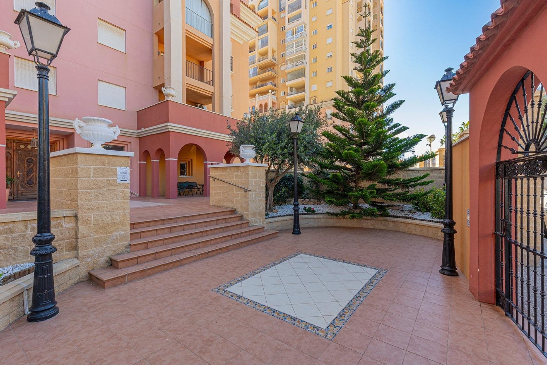 Resale - Wohnung / Apartment -
Torrevieja - Playa de los Locos