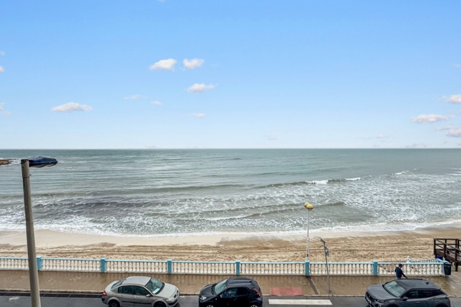 Resale - Wohnung / Apartment -
Torrevieja - Playa de los Locos