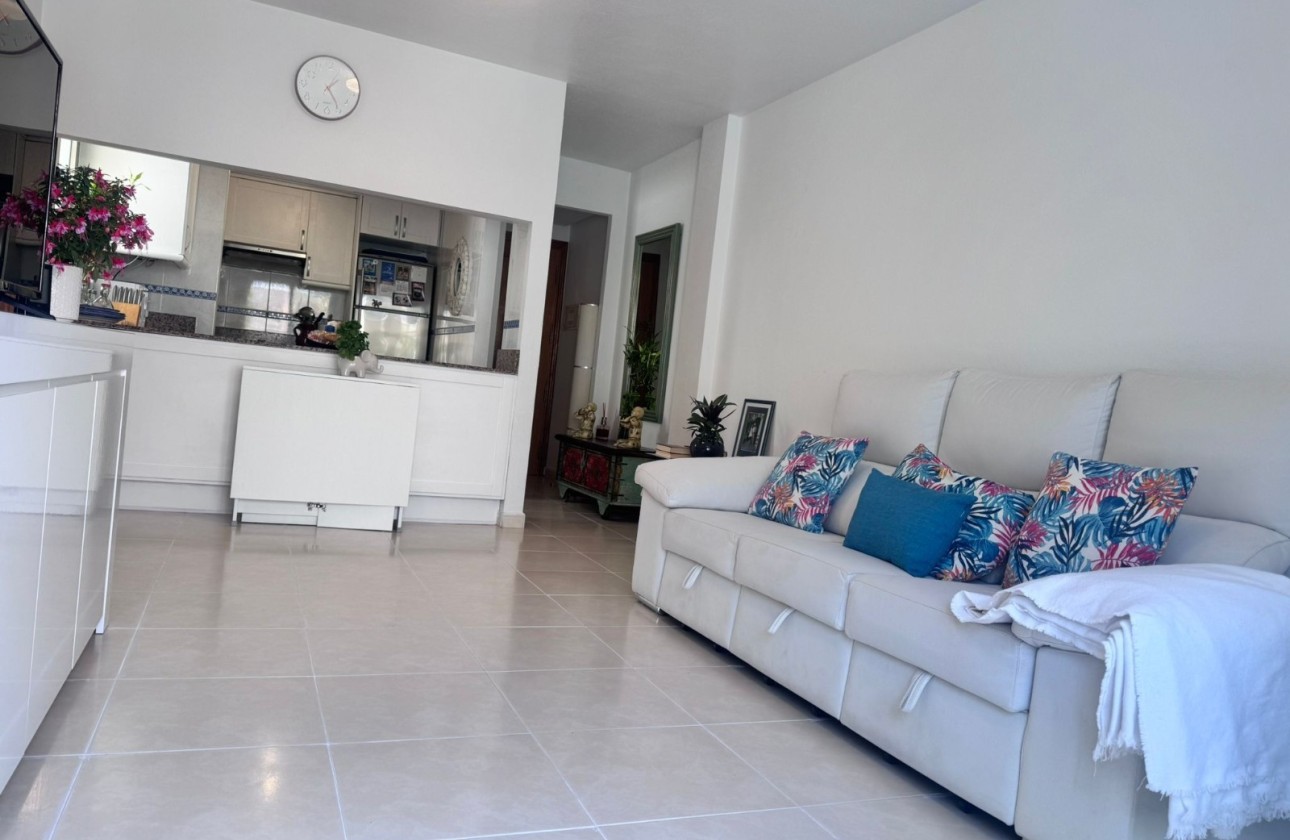 Resale - Wohnung / Apartment -
Torrevieja - Playa de los Locos