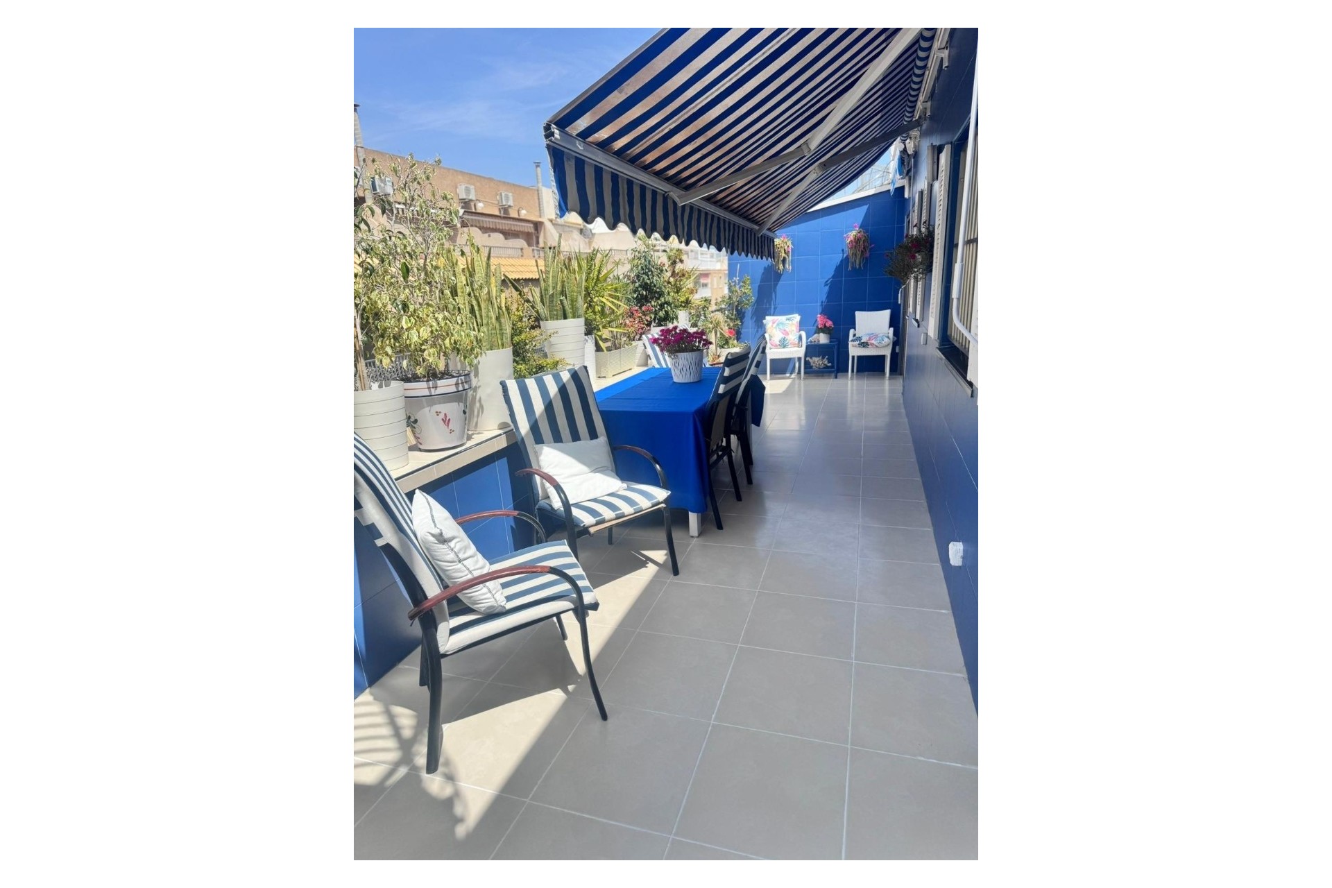 Resale - Wohnung / Apartment -
Torrevieja - Playa de los Locos