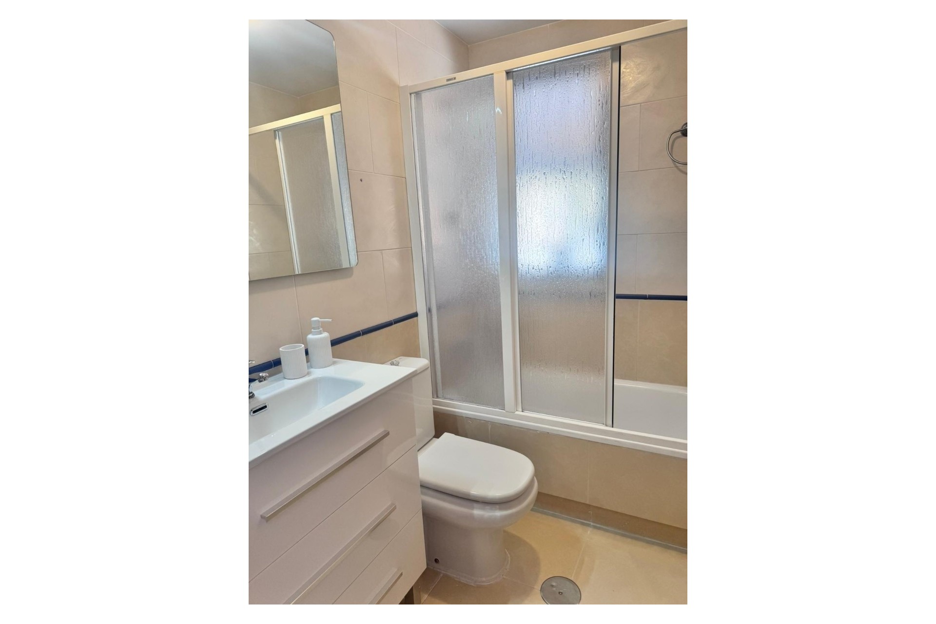 Resale - Wohnung / Apartment -
Torrevieja - Playa de los Locos