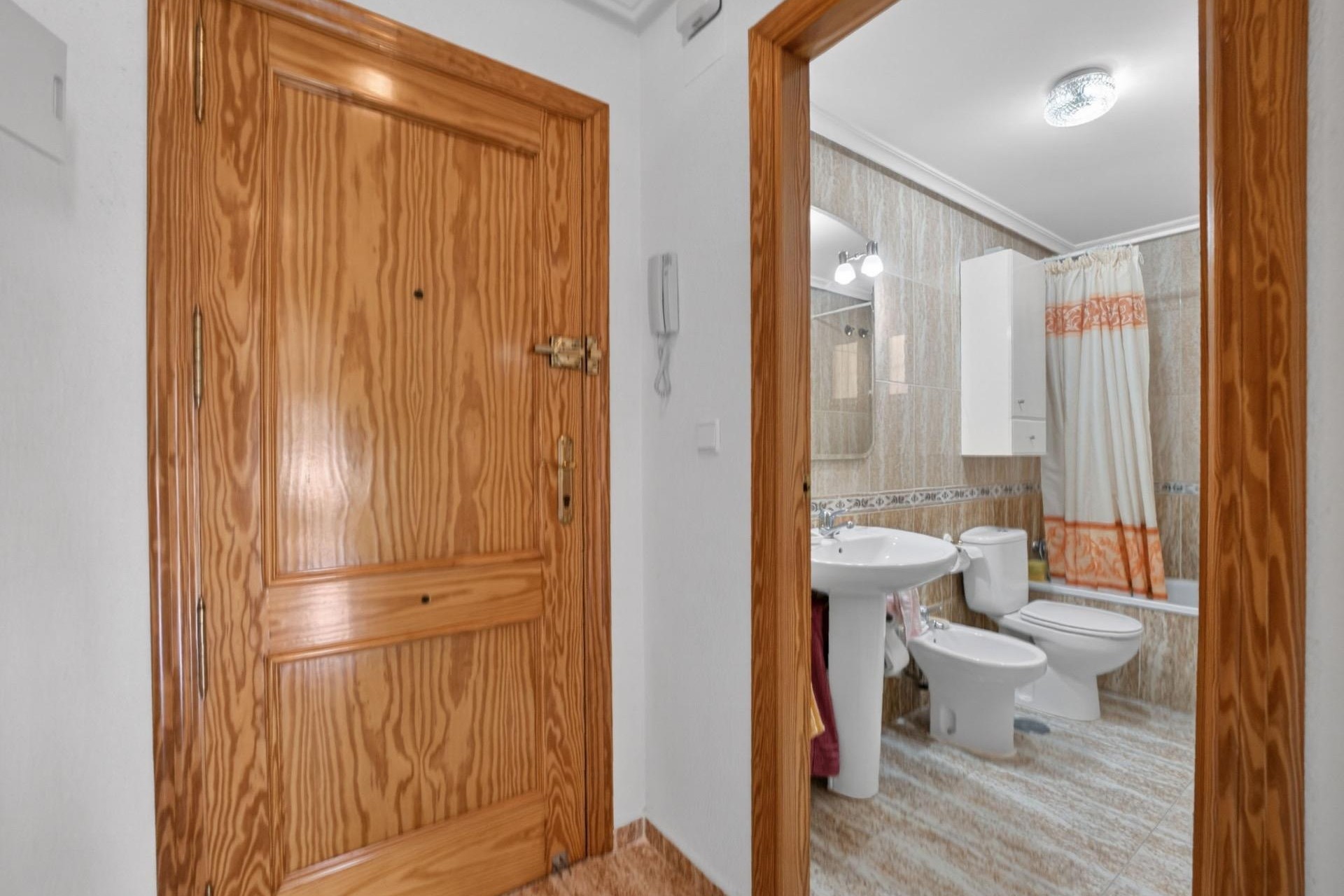 Resale - Wohnung / Apartment -
Torrevieja - Playa de los Locos