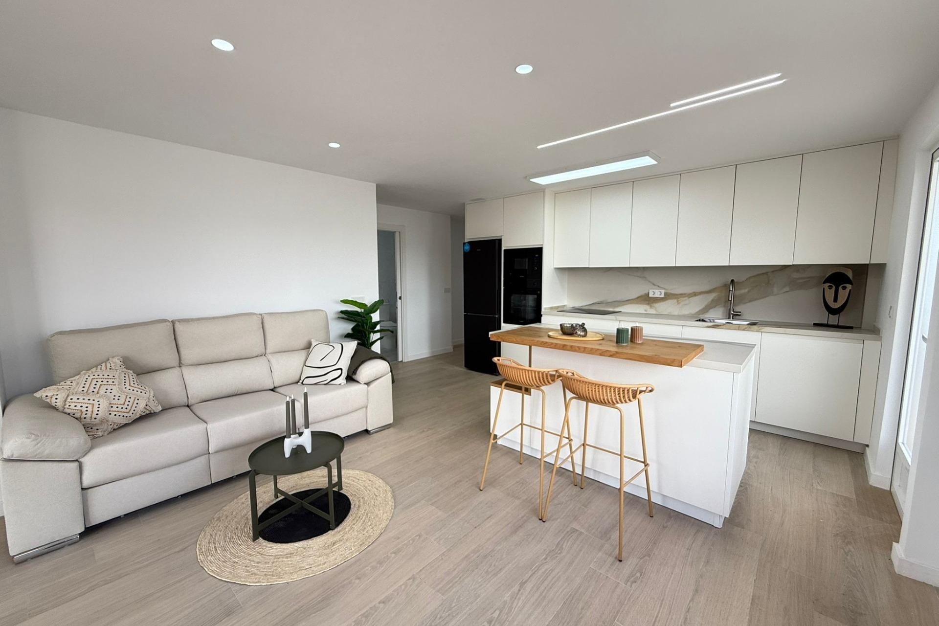 Resale - Wohnung / Apartment -
Torrevieja - Playa de los Naufragos