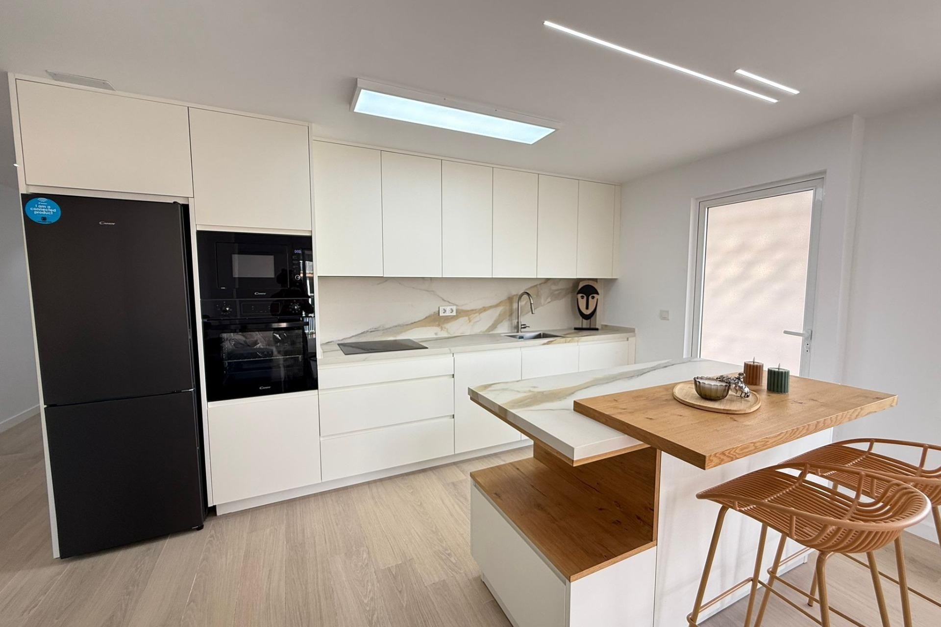 Resale - Wohnung / Apartment -
Torrevieja - Playa de los Naufragos