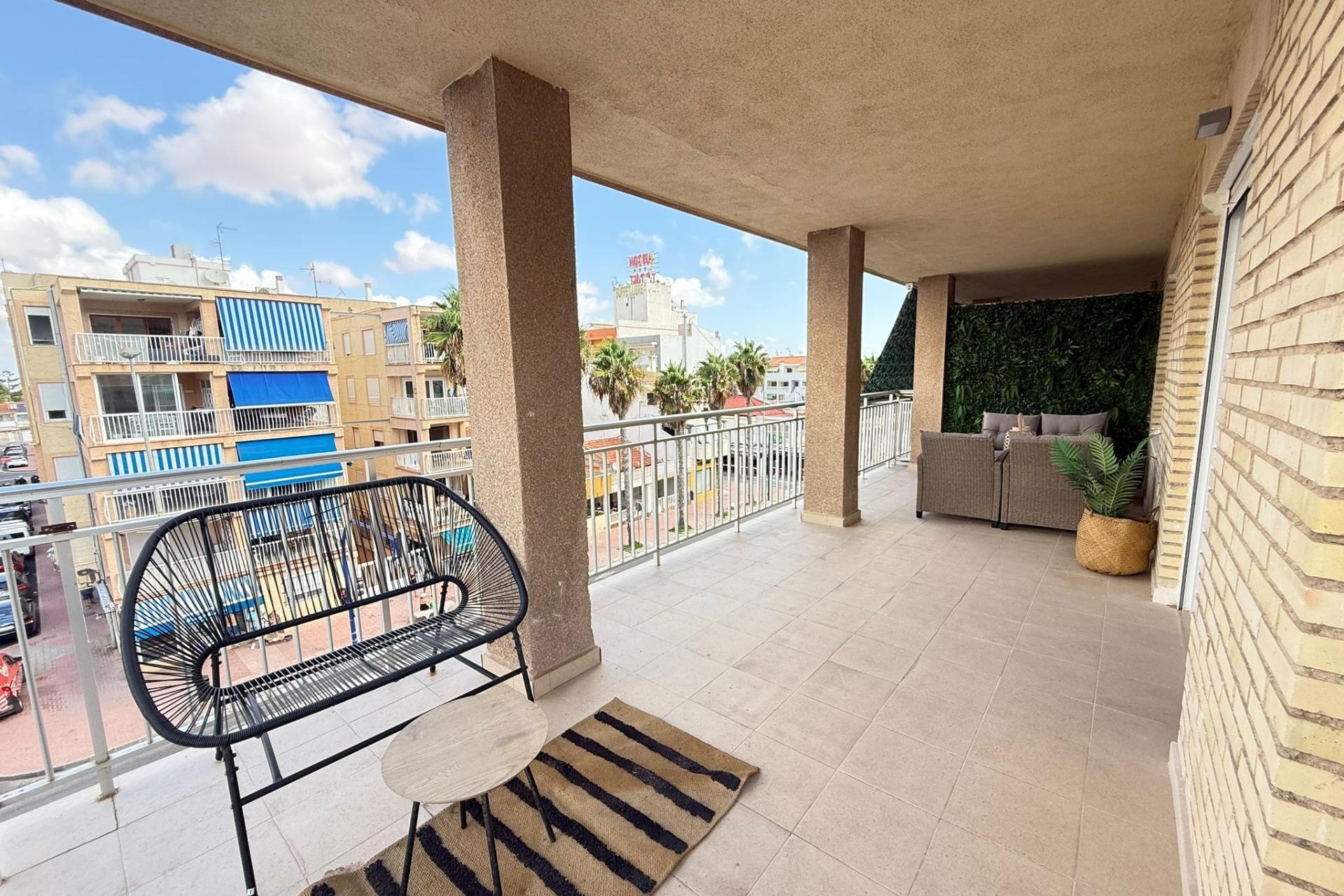 Resale - Wohnung / Apartment -
Torrevieja - Playa de los Naufragos