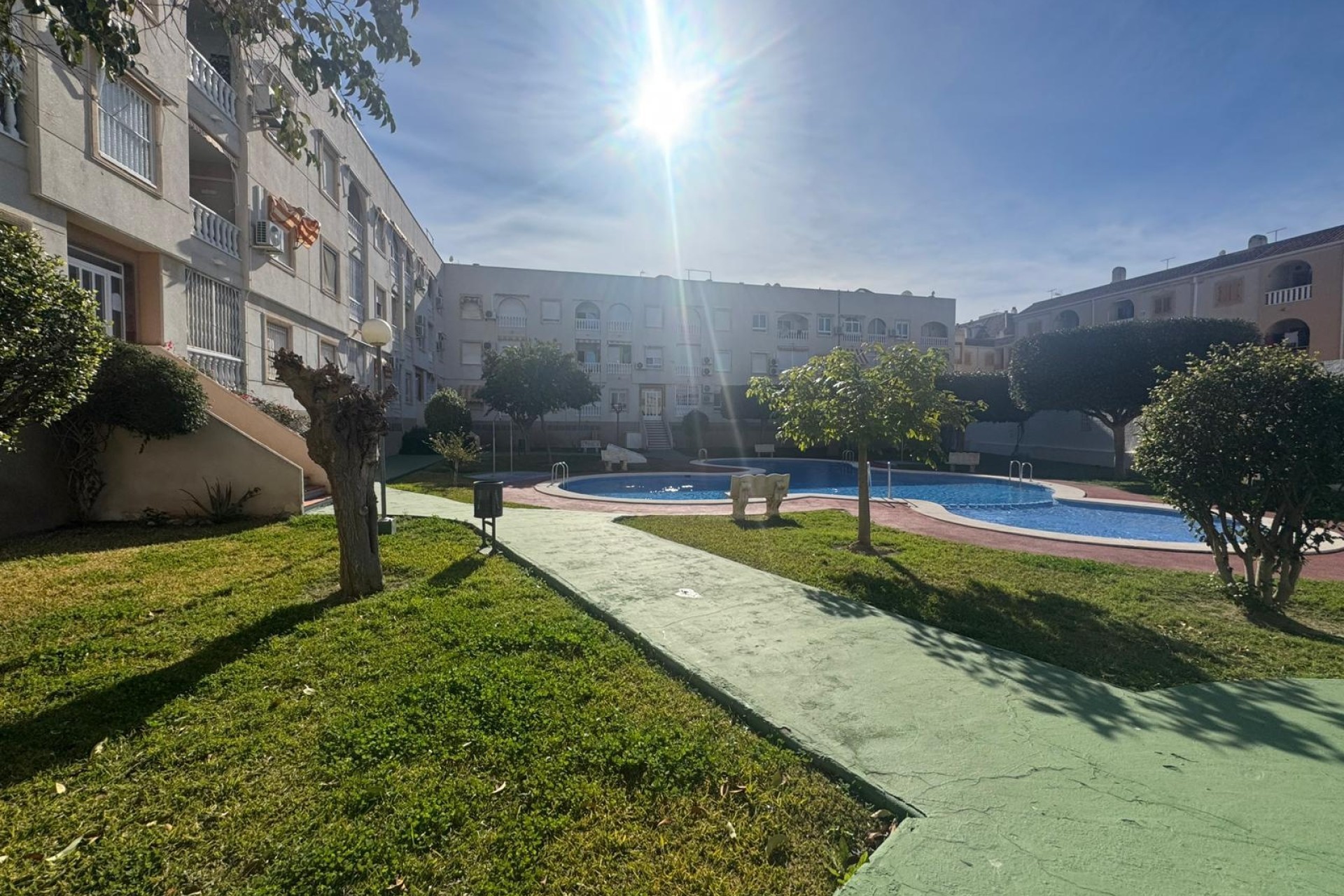 Resale - Wohnung / Apartment -
Torrevieja - Playa del Acequión