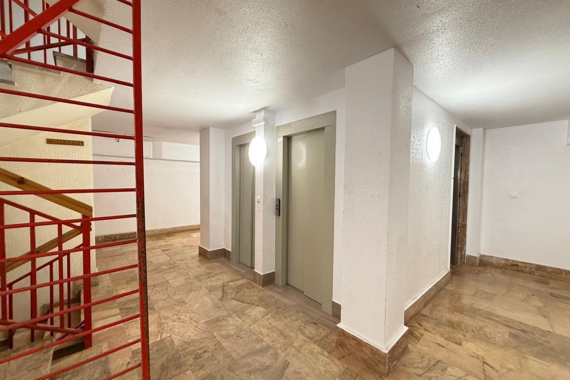 Resale - Wohnung / Apartment -
Torrevieja - Playa del Cura