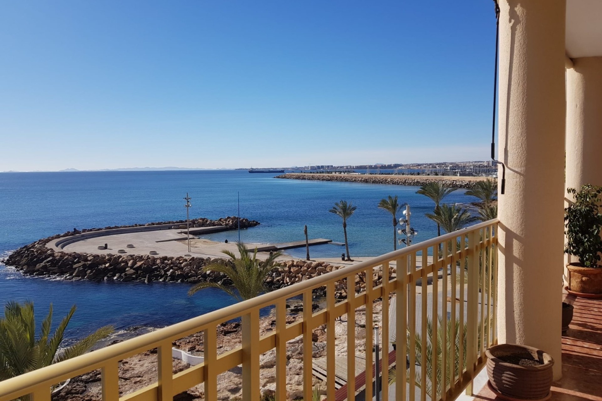 Resale - Wohnung / Apartment -
Torrevieja - Playa del Cura