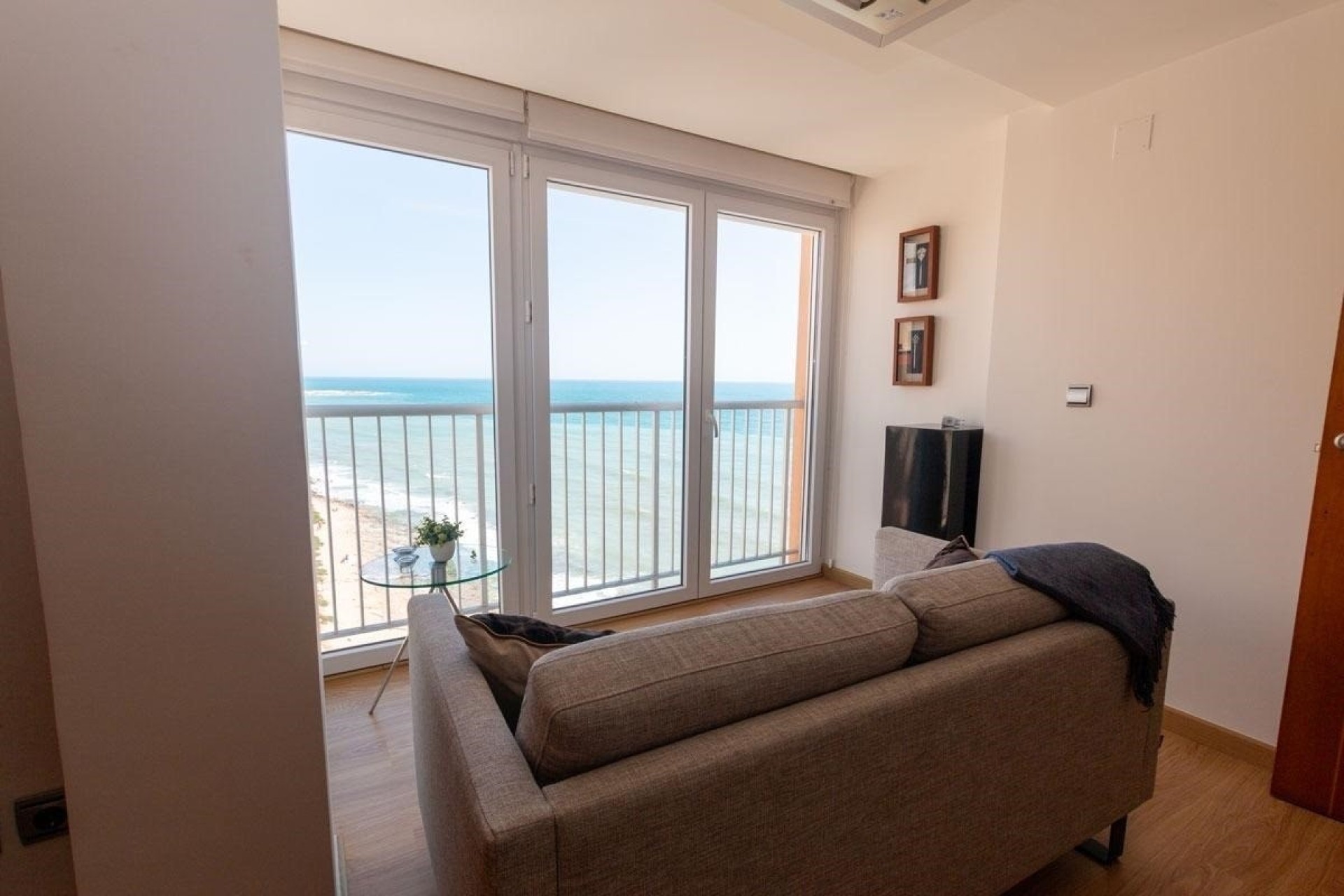 Resale - Wohnung / Apartment -
Torrevieja - Playa Del Cura