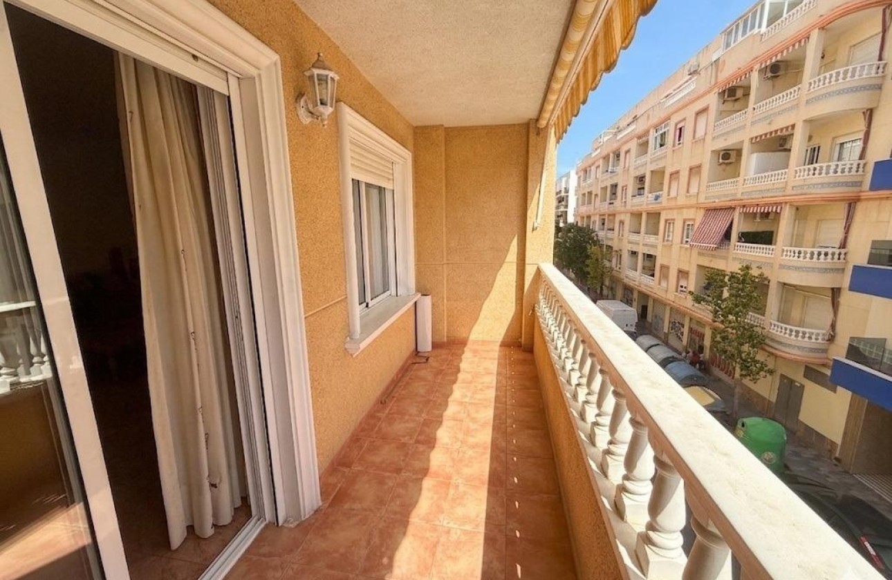 Resale - Wohnung / Apartment -
Torrevieja - Playa del Cura