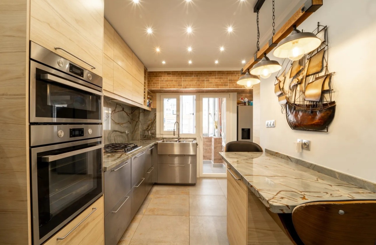 Resale - Wohnung / Apartment -
Torrevieja - Playa Del Cura