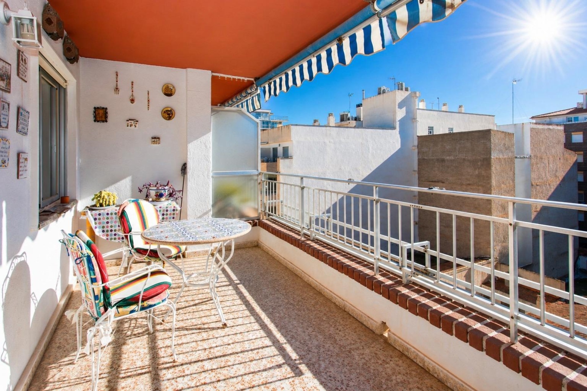 Resale - Wohnung / Apartment -
Torrevieja - Playa del Cura