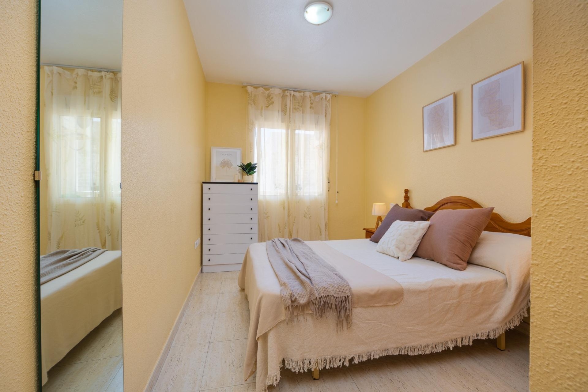 Resale - Wohnung / Apartment -
Torrevieja - Playa del Cura