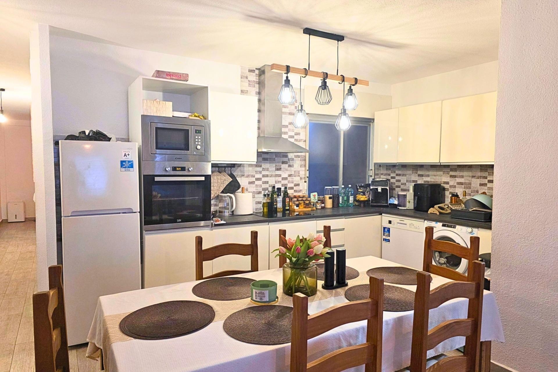 Resale - Wohnung / Apartment -
Torrevieja - Playa del Cura