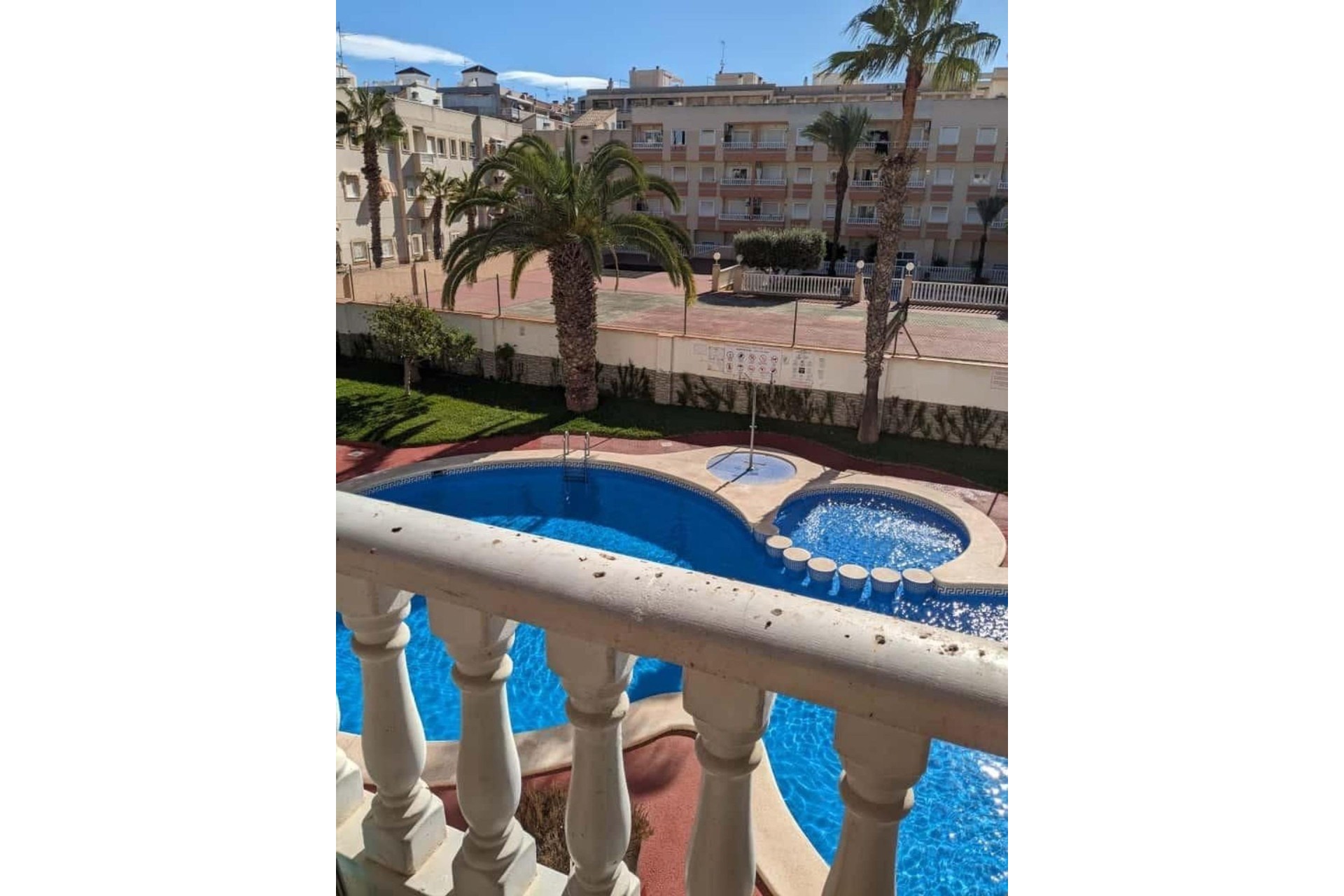 Resale - Wohnung / Apartment -
Torrevieja - Playa del Cura