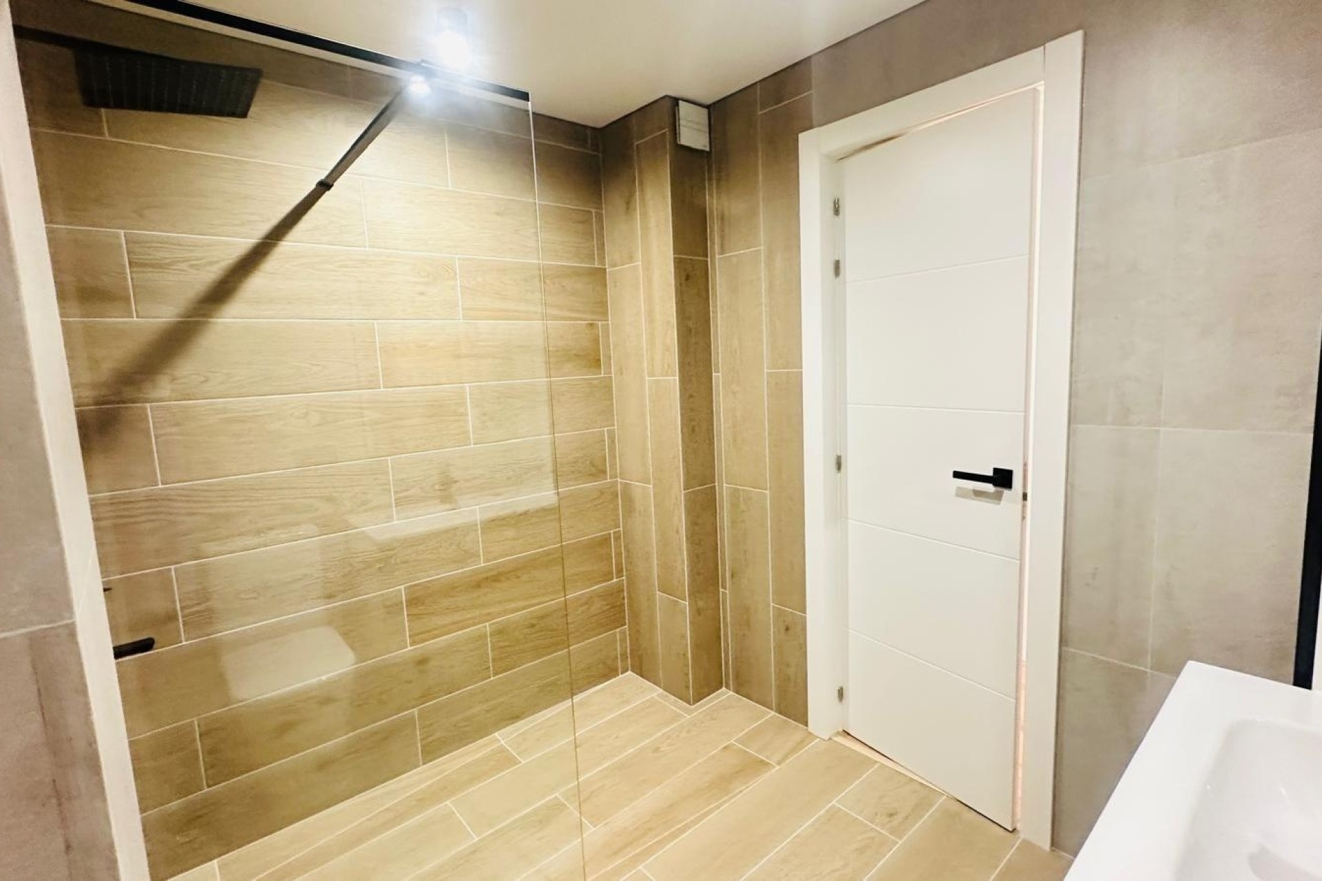 Resale - Wohnung / Apartment -
Torrevieja - Playa del Cura