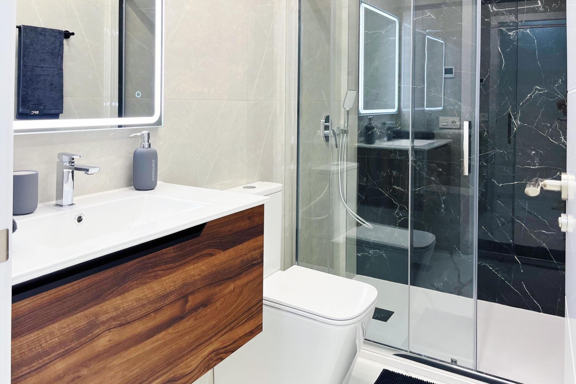 Resale - Wohnung / Apartment -
Torrevieja - Playa del Cura