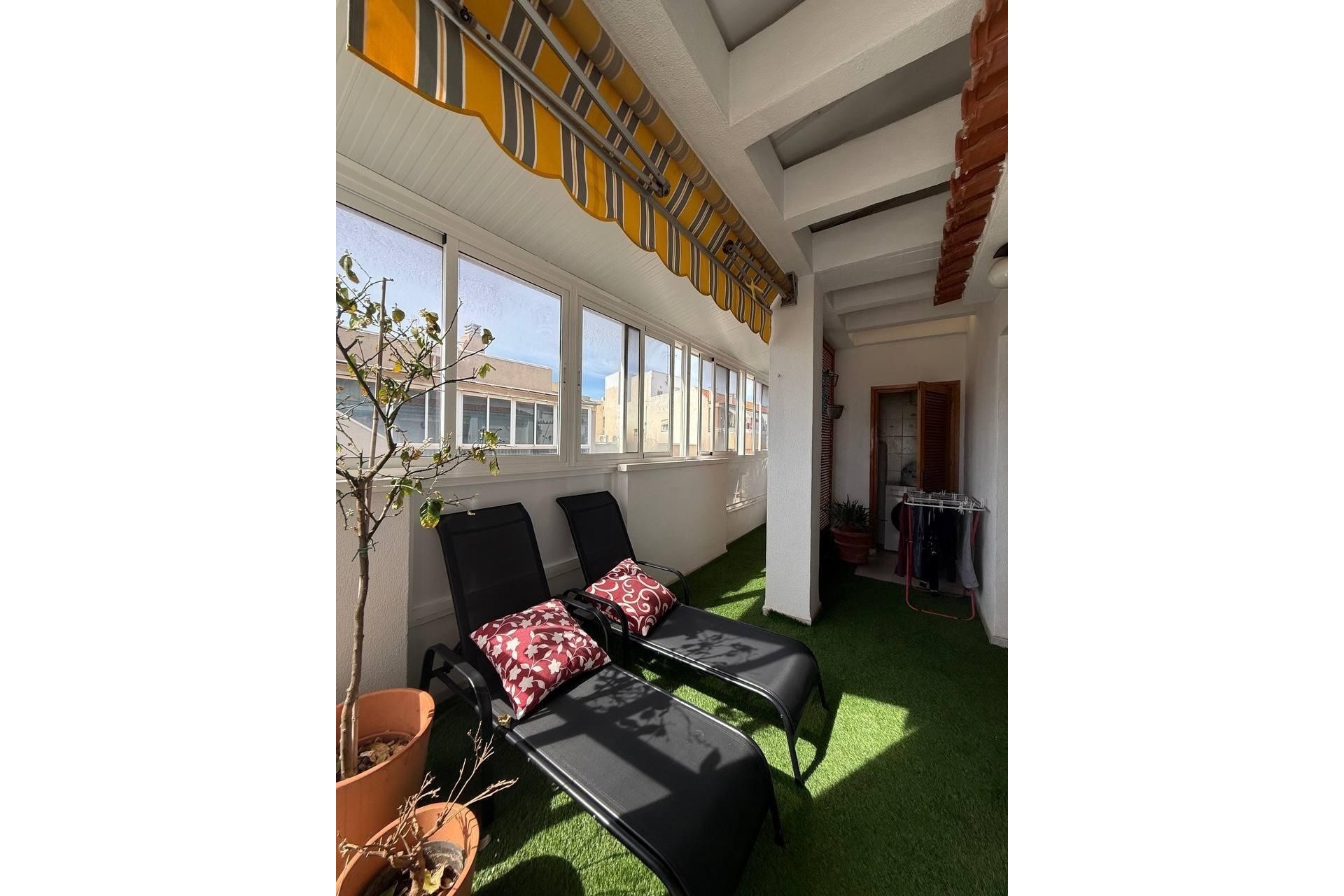 Resale - Wohnung / Apartment -
Torrevieja - Playa del Cura
